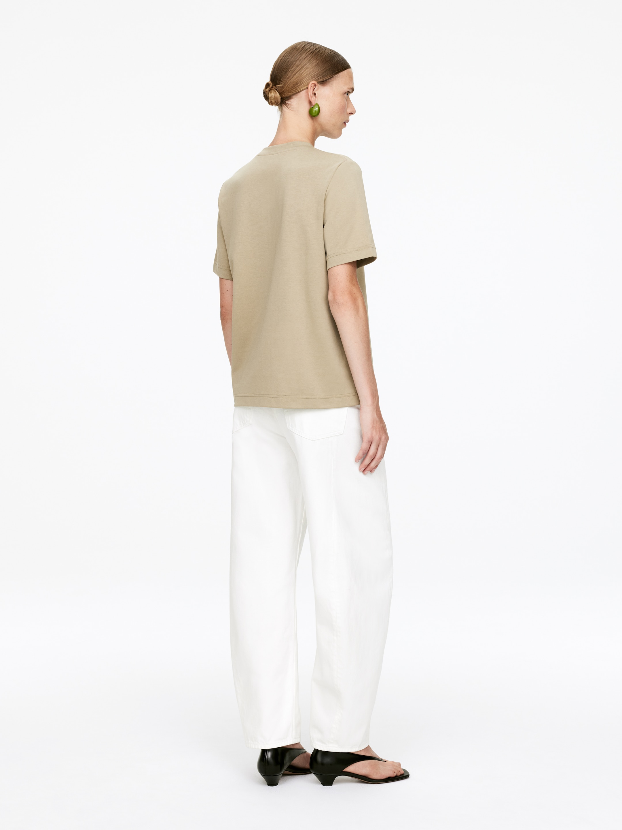 Zobrazit větší obrázek: PEARL tričko z těžké látky - Taupe - ŽENY | H&M CZ 2