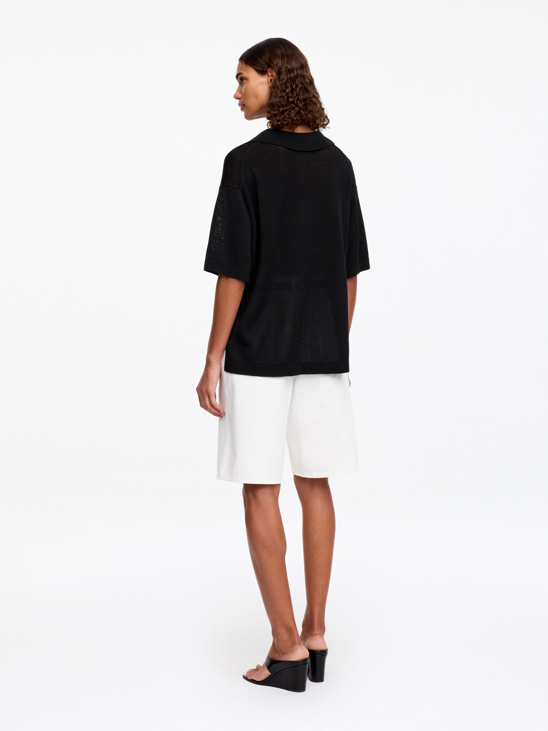 Pull polo en maille - Noir - Loose fit - Femme - StillMedia/Lookbook - 5