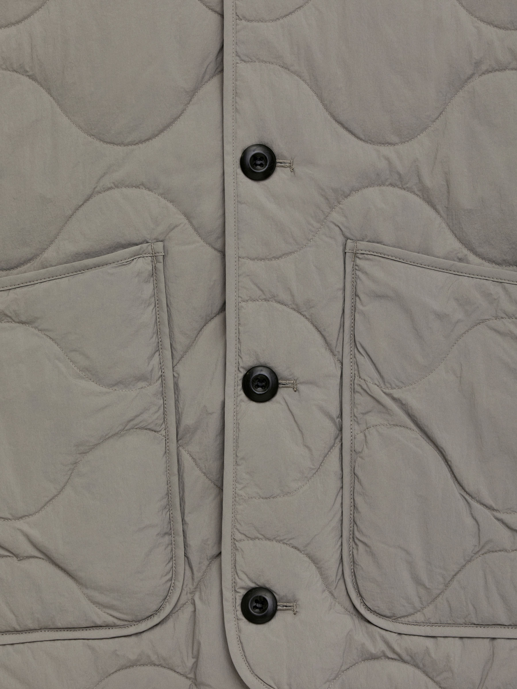 Upcycled Down Liner Jacket - Grey - Regular fit - Men - StillMedia/DescriptiveDetail - 2