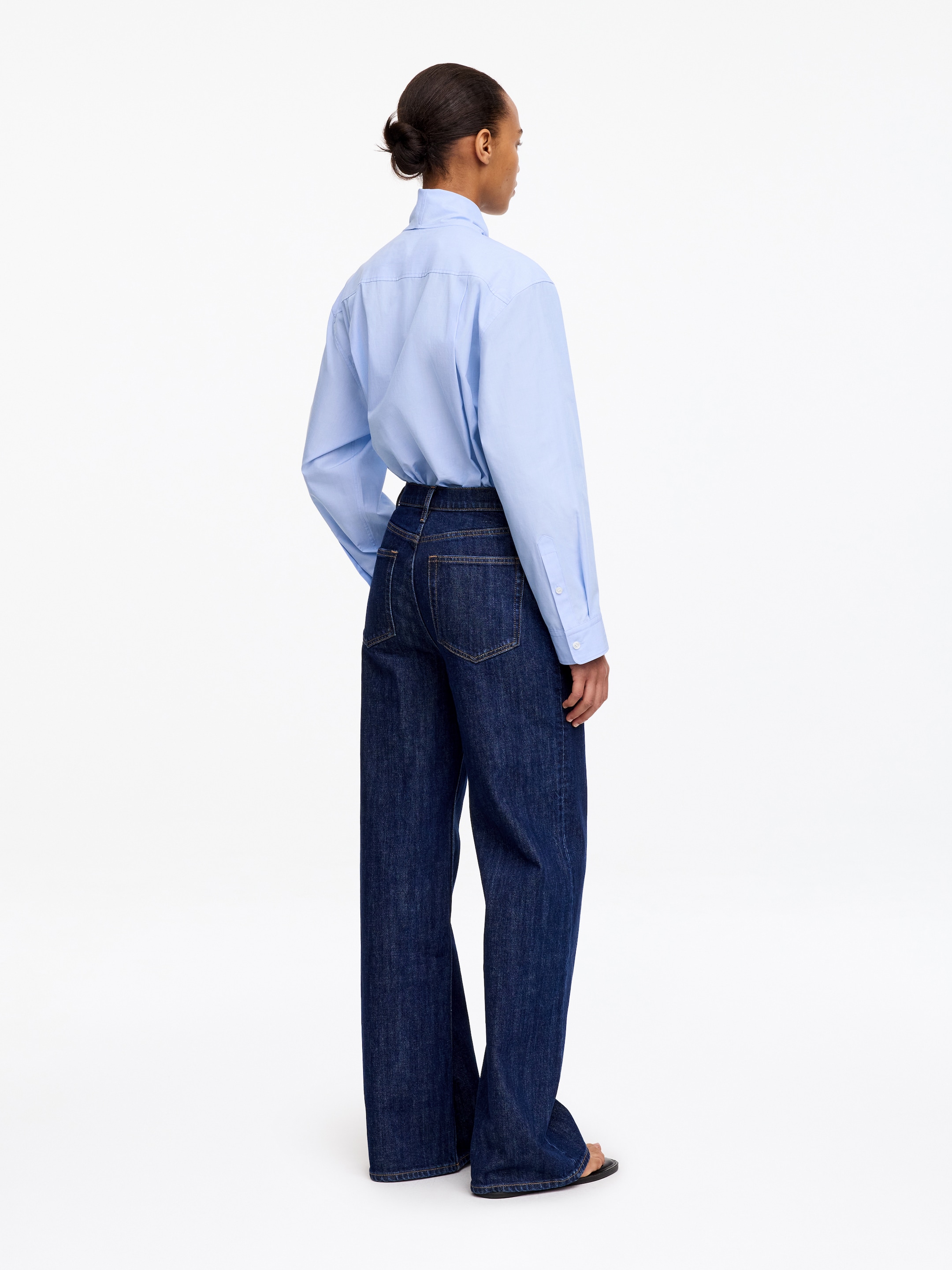 Bluse aus Pima-Baumwolle mit Schleife - Hellblau - Regular Fit - Women - StillMedia/Lookbook - 4