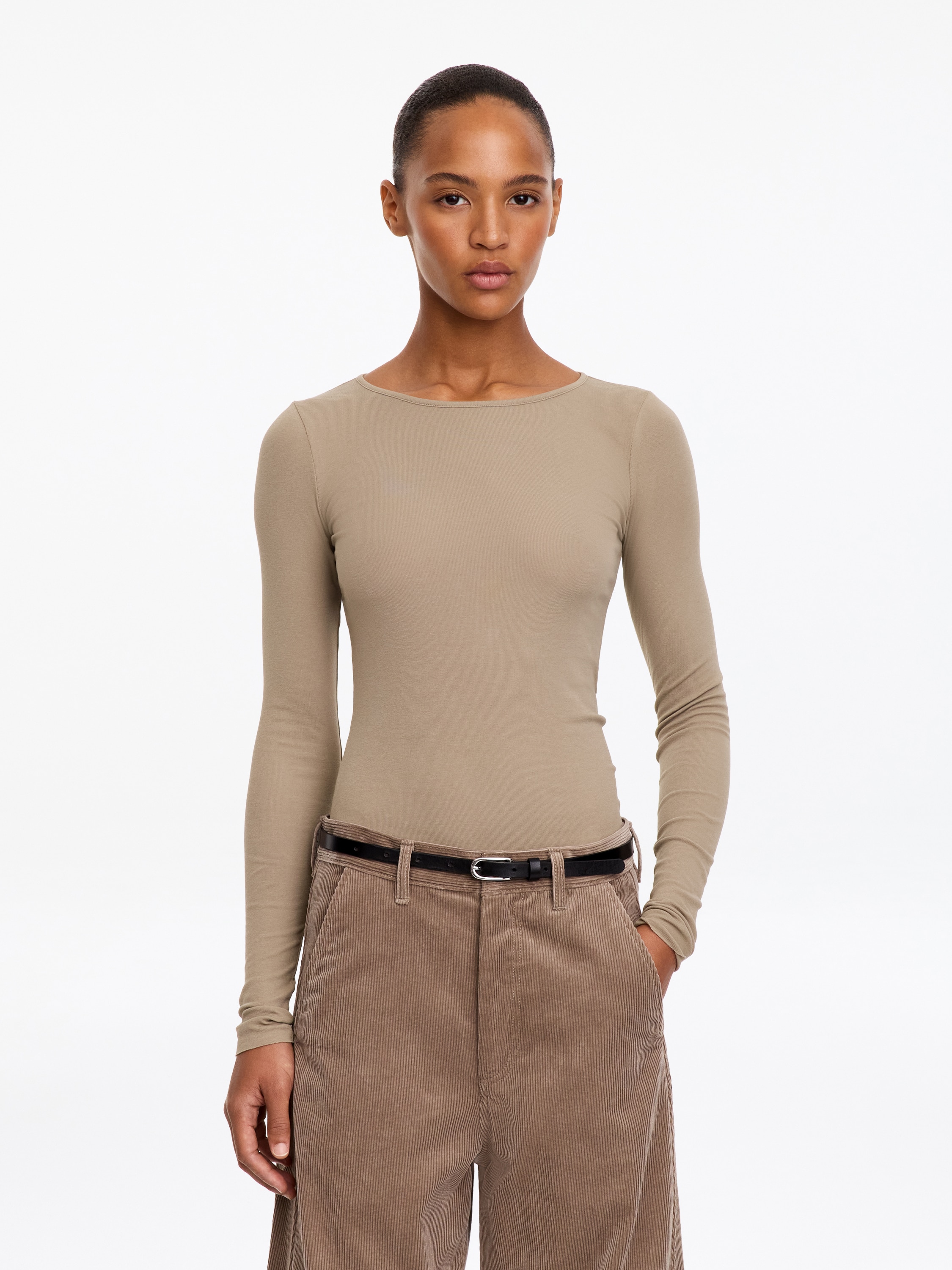 Durchsichtiges, geripptes Langarmoberteil - Beige/Schwarz/Cremeweiß