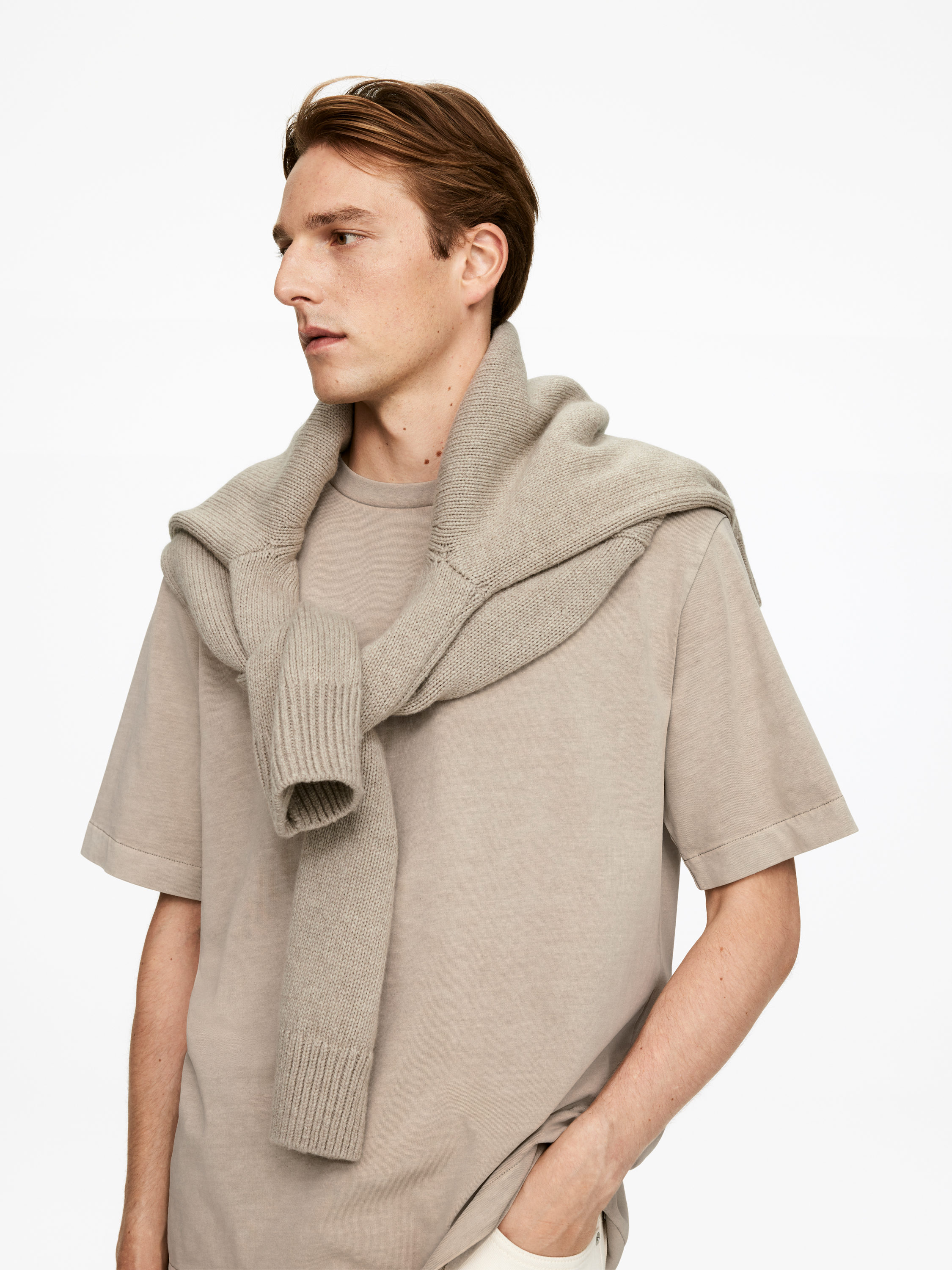 Relaxed T-Shirt - Beige - Relaxed fit - Men - StillMedia/Lookbook - 6