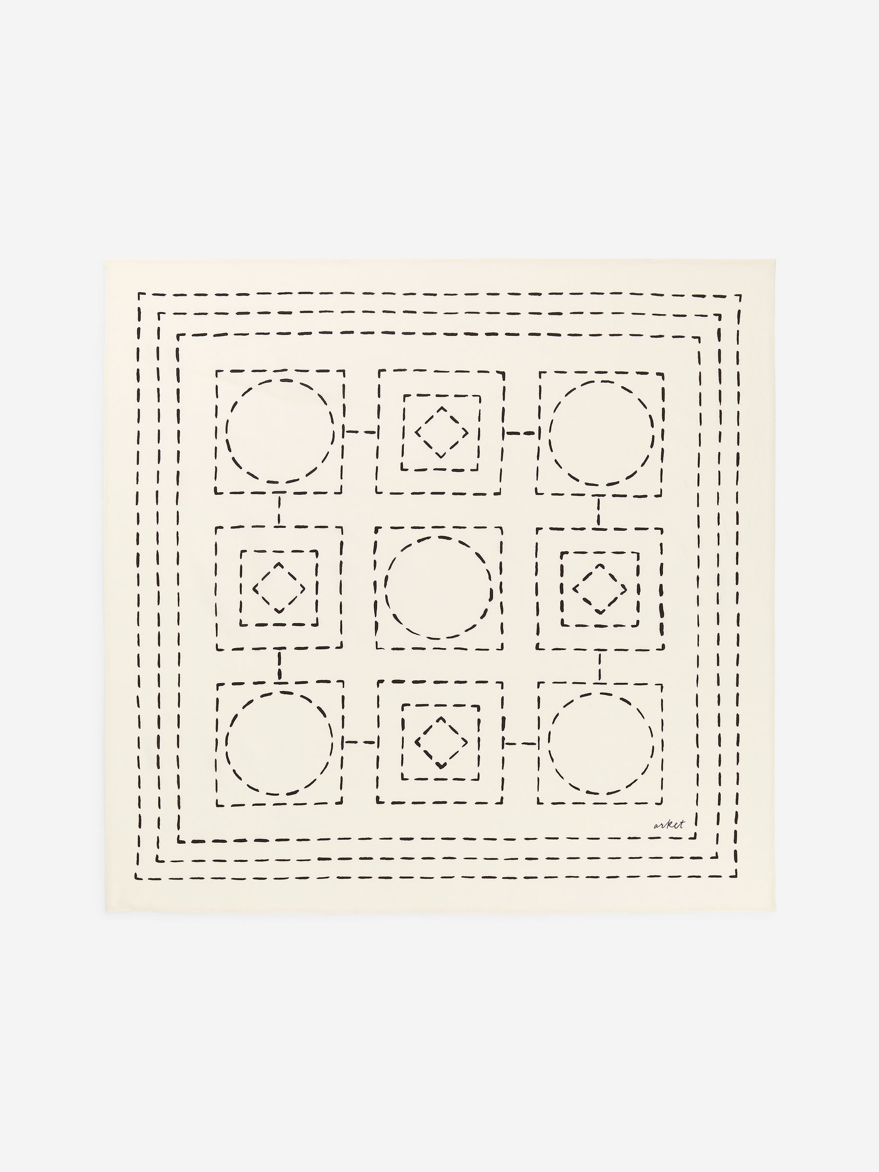 Silk Scarf - White - Women - StillMedia/DescriptiveStillLife - 2