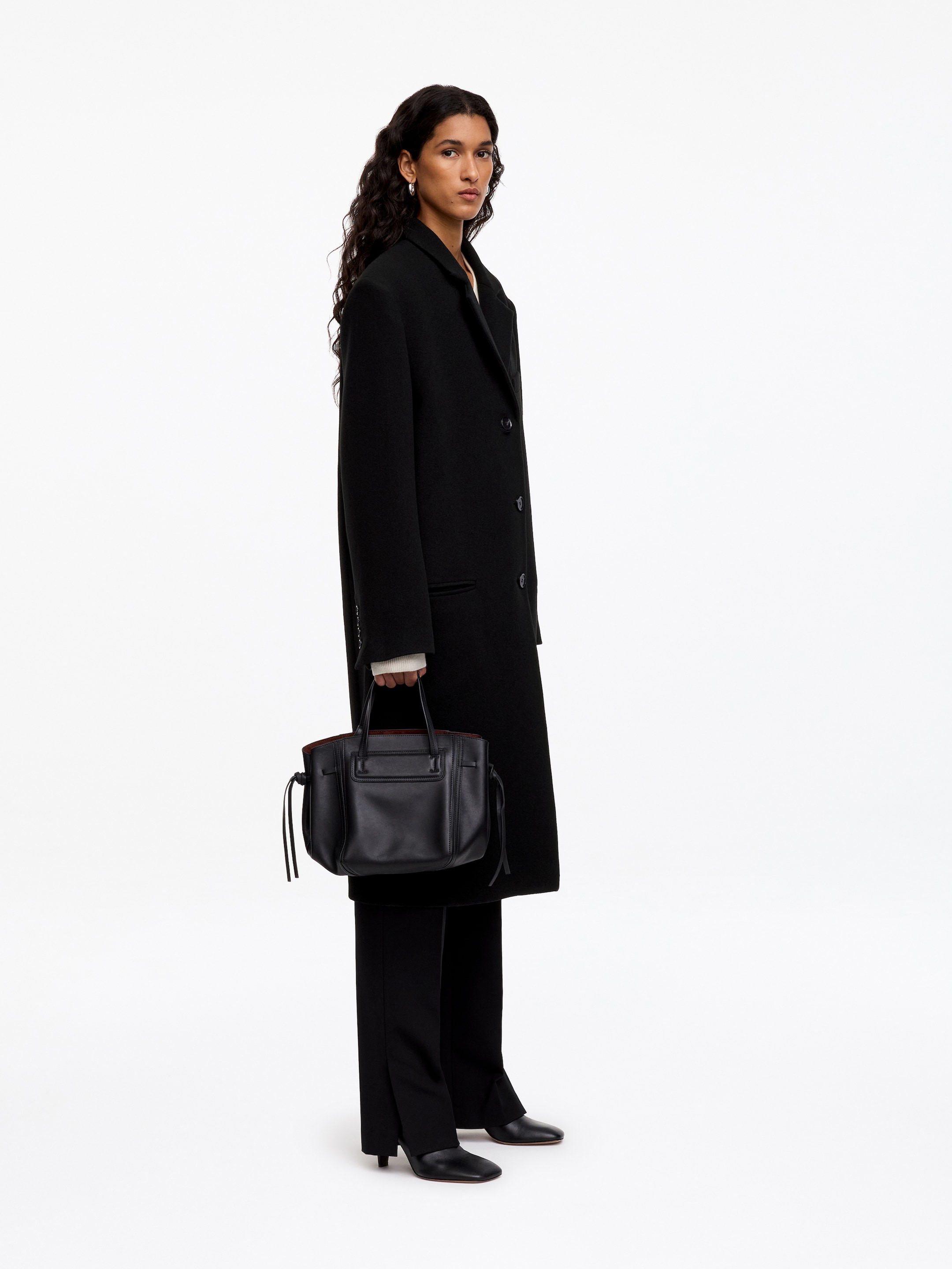 Wool-Blend Coat - Black - Regular fit - women - StillMedia/Lookbook - 7