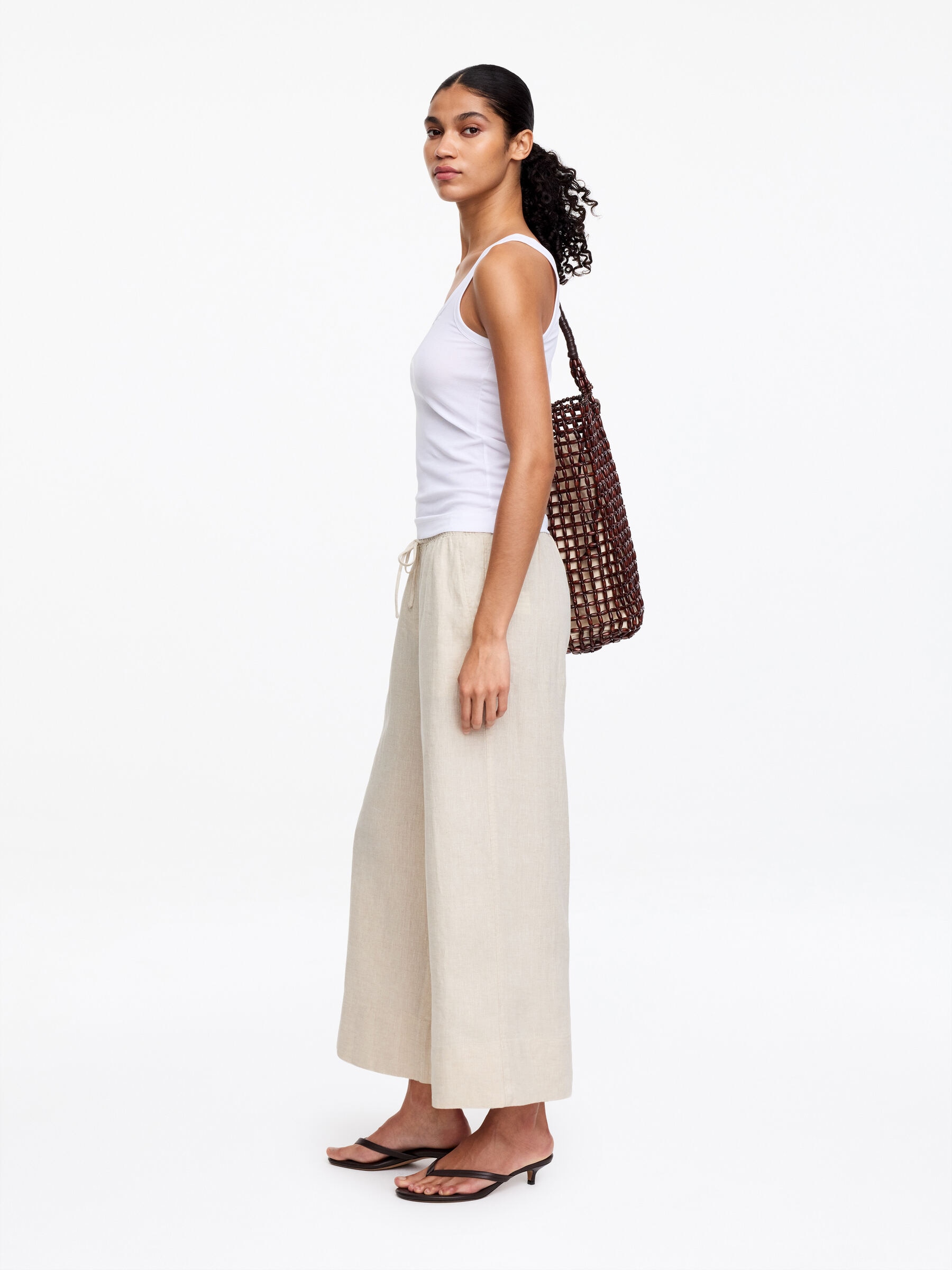 Pantalones de lino cropped - Beige - Corte holgado - Women - StillMedia/Lookbook - 10