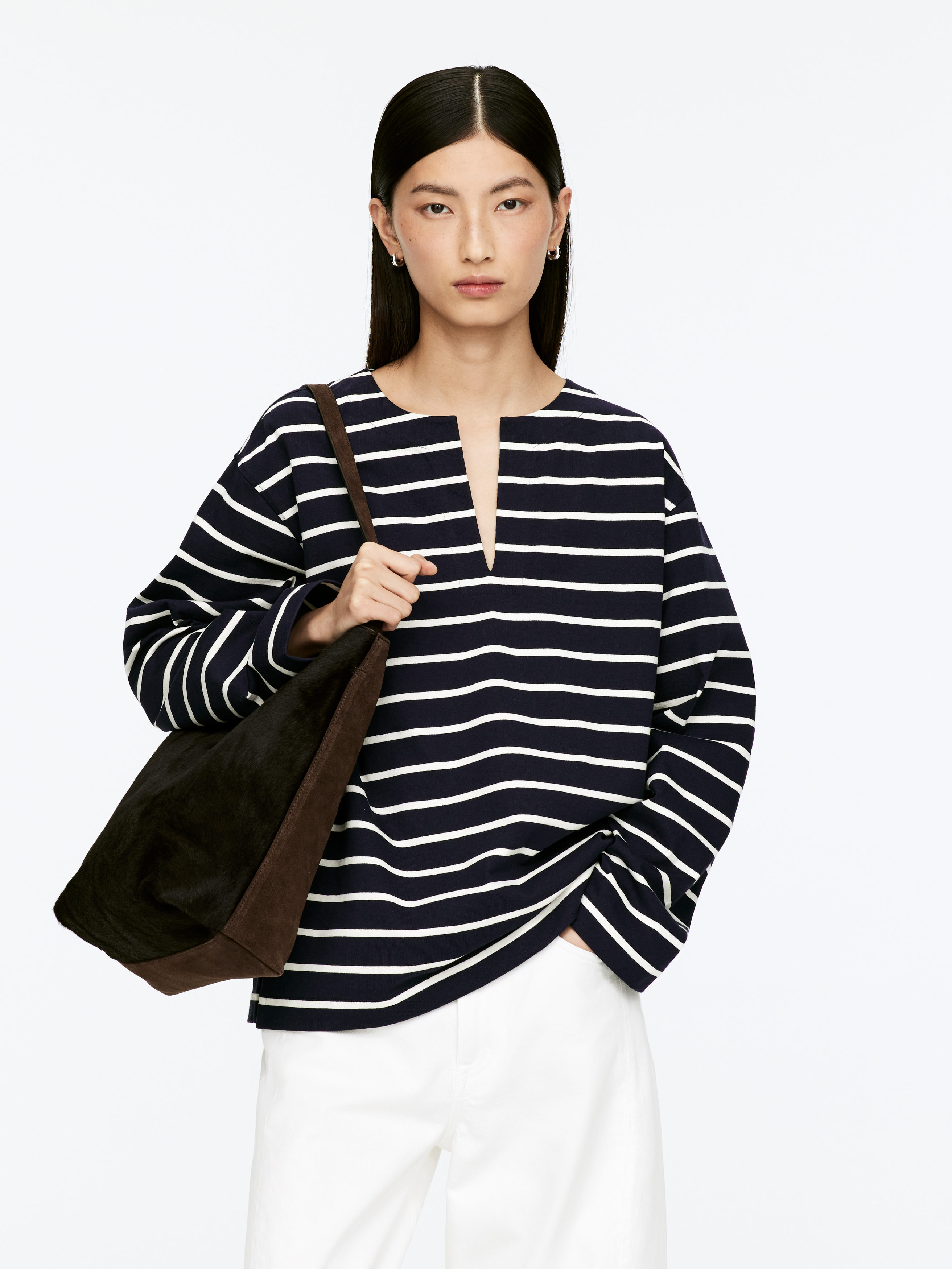 Long-Sleeve Top - Dark Blue - Loose fit - Women - StillMedia/Lookbook - 5