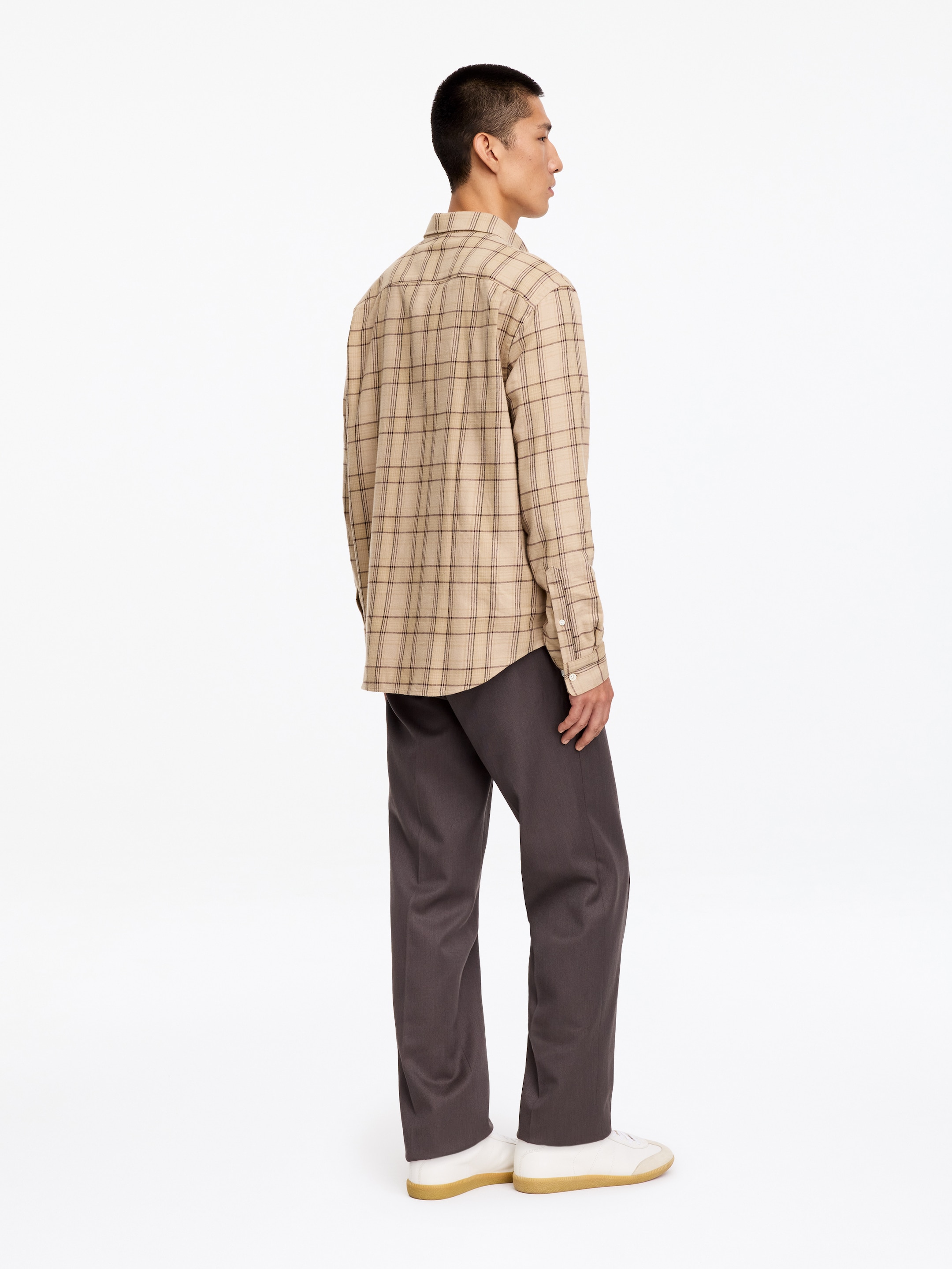 Camicia in flanella spazzolata - Motivo a quadri/Beige - Relaxed fit - men - StillMedia/Lookbook - 2