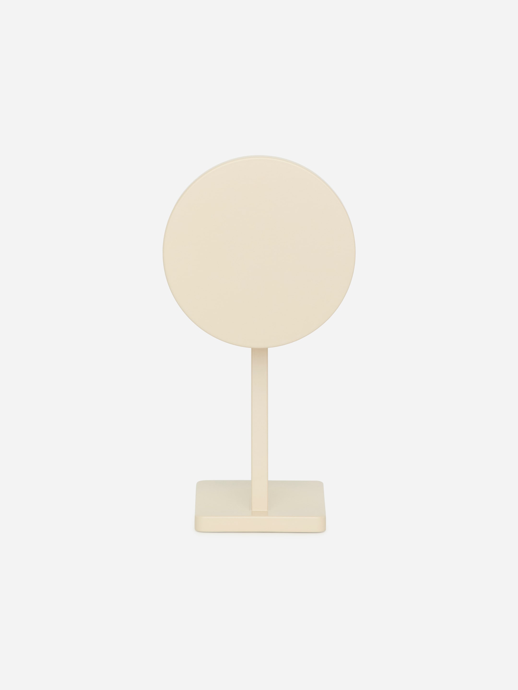 ARKET and Massproductions Buffer Bookend - Dusty White - Homeware - StillMedia/DescriptiveStillLife - 2