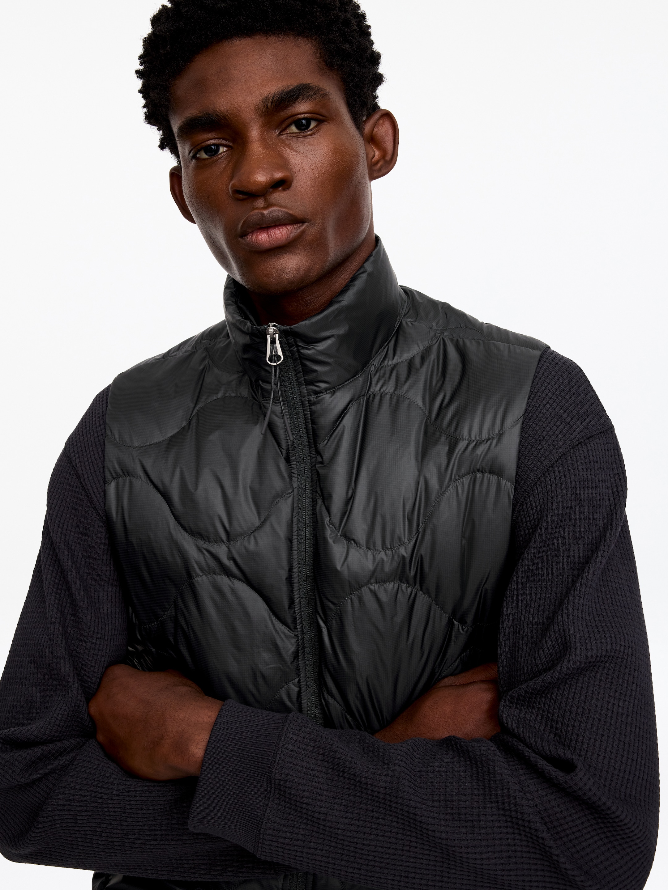 Ultralight Down Vest - Dark Grey - Regular fit - men - StillMedia/Lookbook - 6