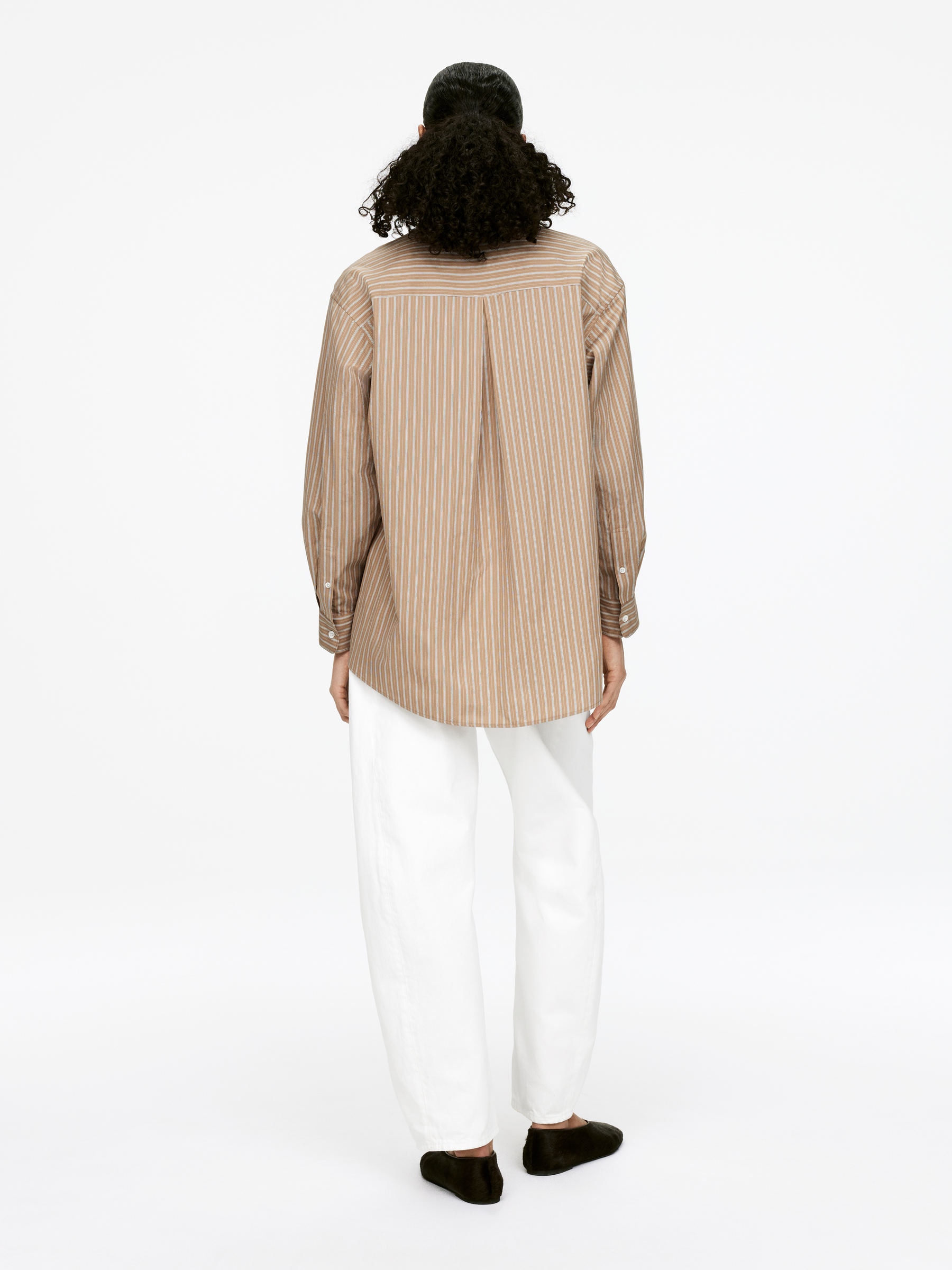 Chemise en coton et soie - Beige/Rayures - Oversized - Femme - StillMedia/Lookbook - 3