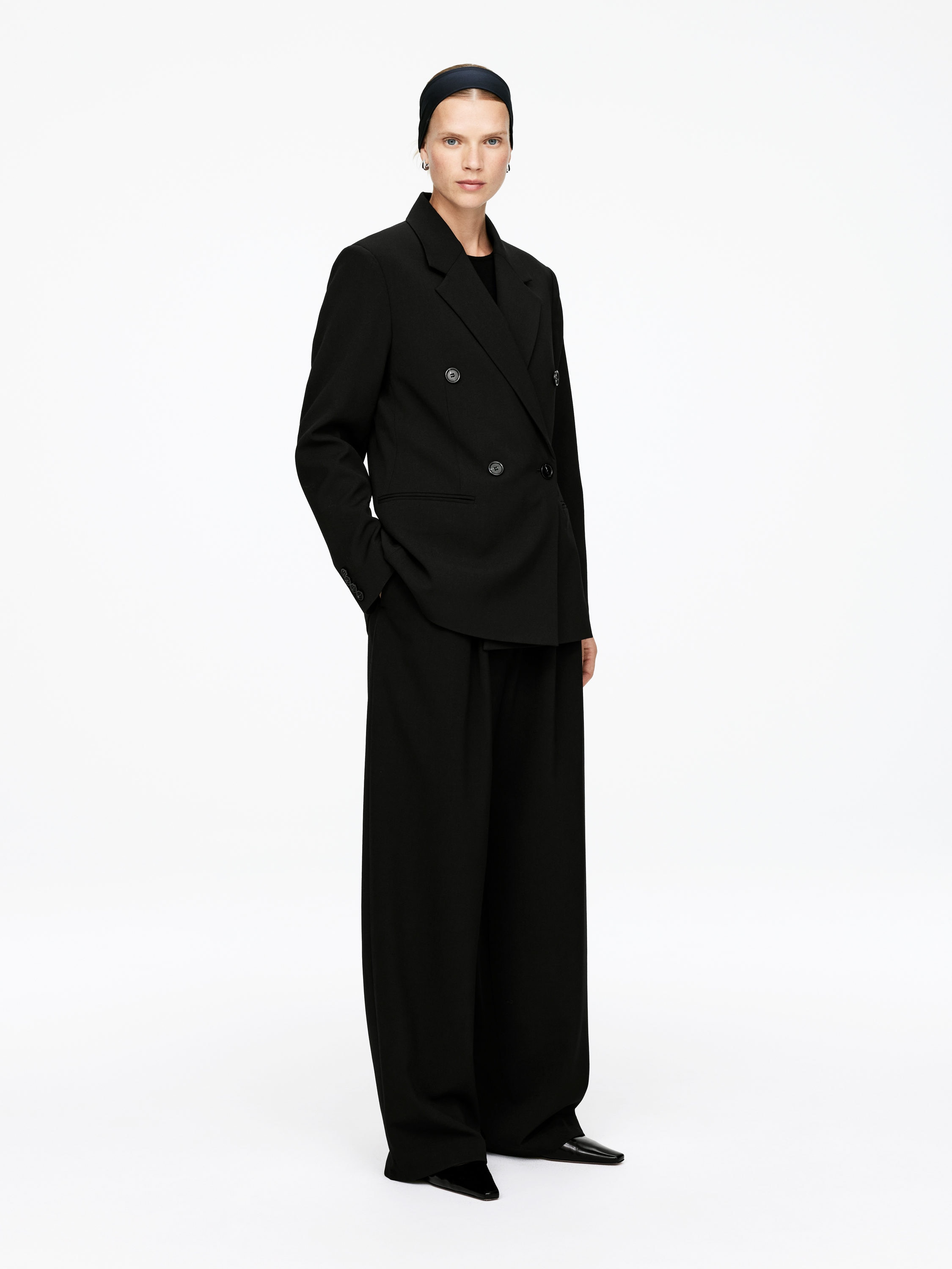 Relaxed Blazer - Black - Relaxed fit - Women - StillMedia/Lookbook - 5