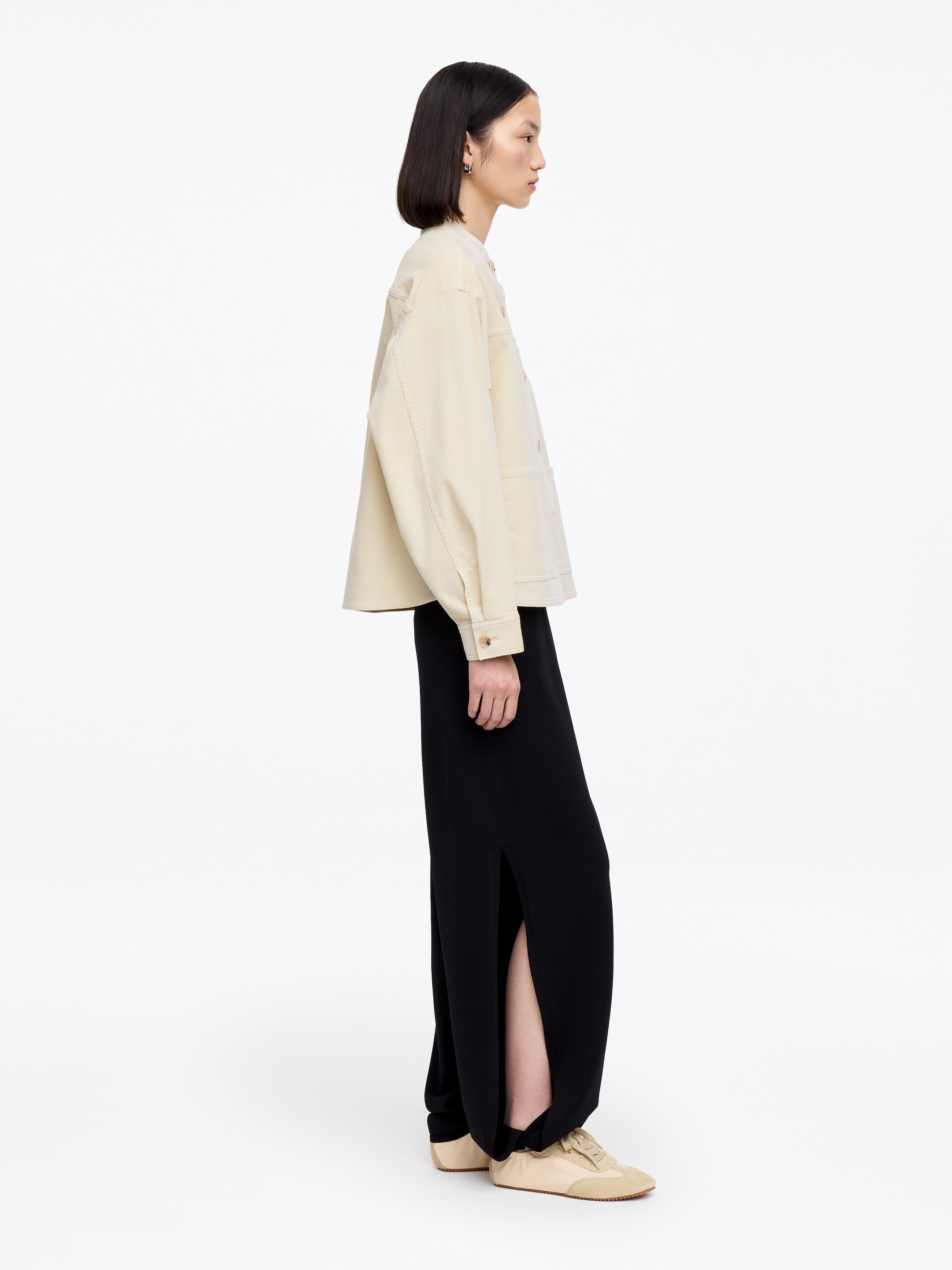 Corduroy Overshirt - Light Beige - Regular fit - Women - StillMedia/Lookbook - 11