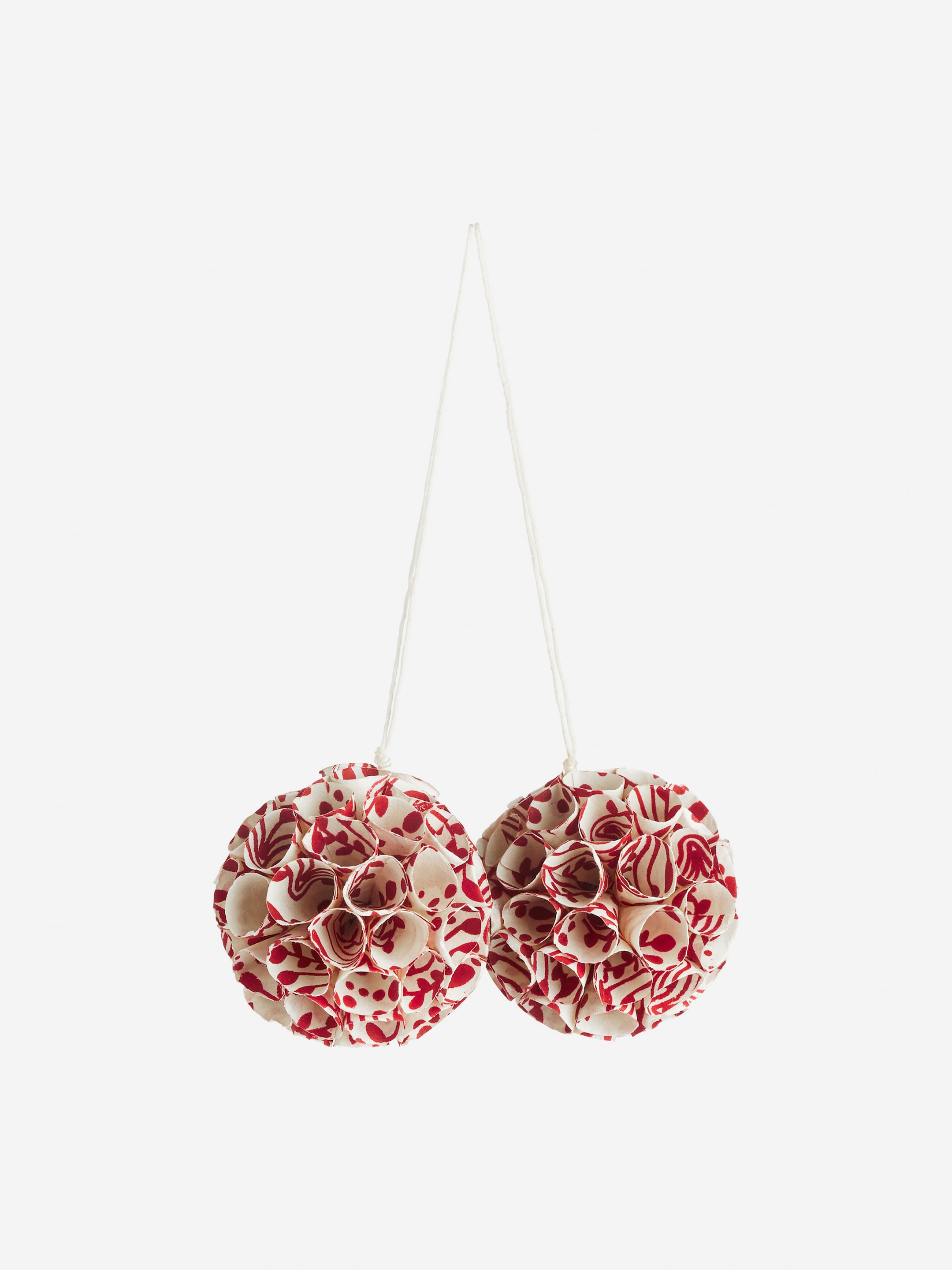 A World of Craft Paper Ornaments Set of 2 - Off White/Red - Homeware - StillMedia/DescriptiveStillLife - 1