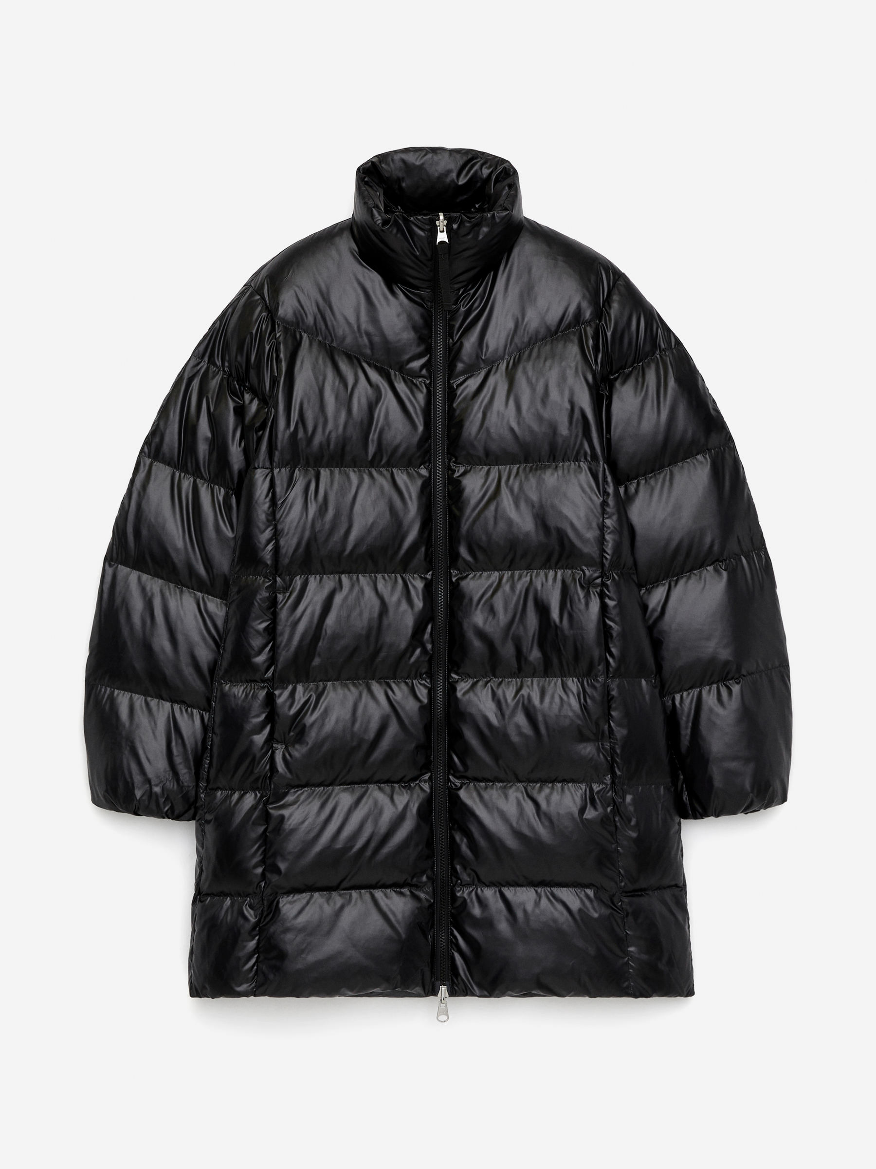 Upcycled Down Long Coat - Black - Slim fit - Women - StillMedia/DescriptiveStillLife - 2