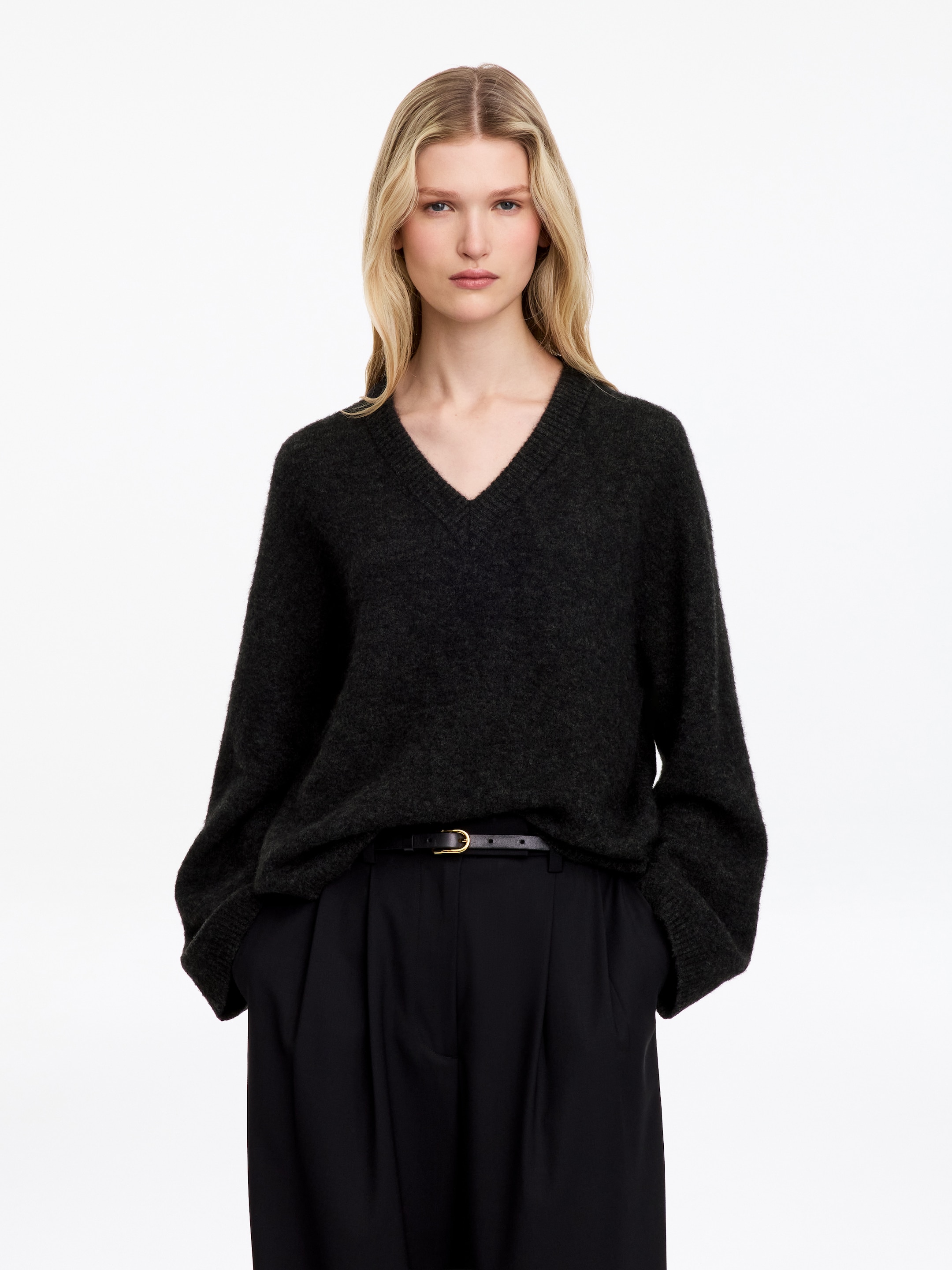 Alpaca-Wool Blend V-Neck Jumper-Grey-20250