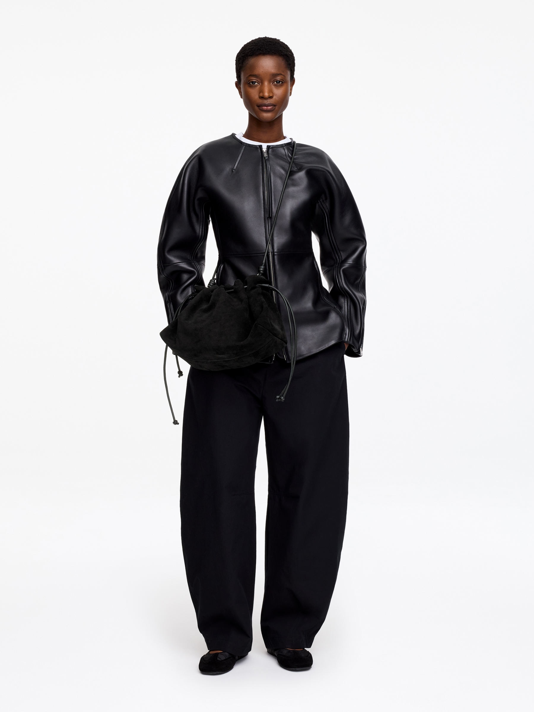 Suede Pouch - Black - Women - StillMedia/Lookbook - 5