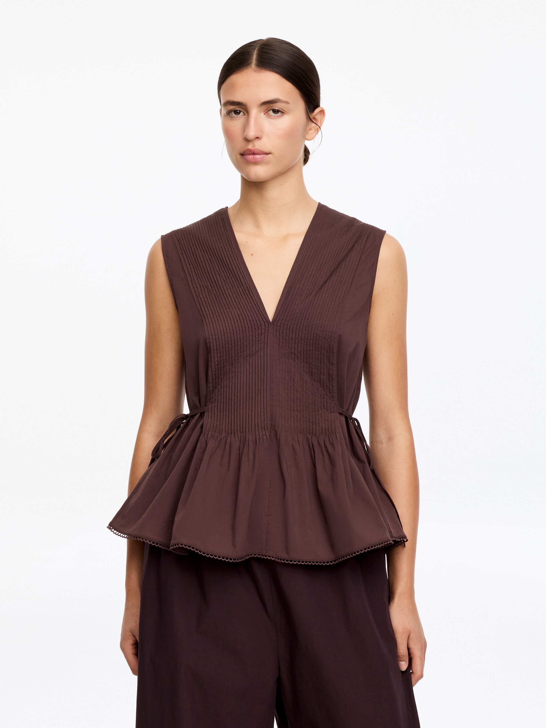Pintuck Top – Black – ARKET DK