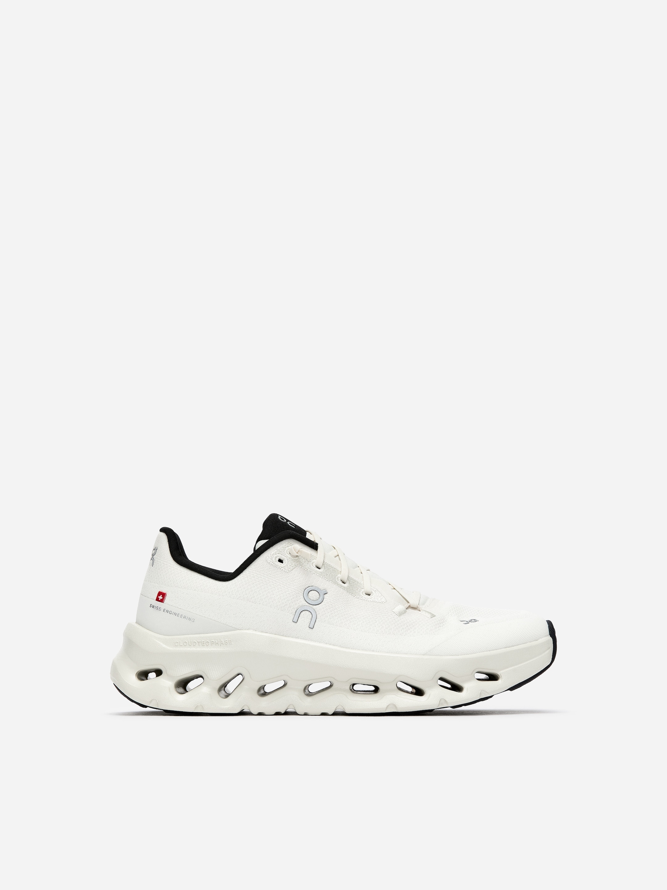 ON Cloudtilt Sneakers-White-18568