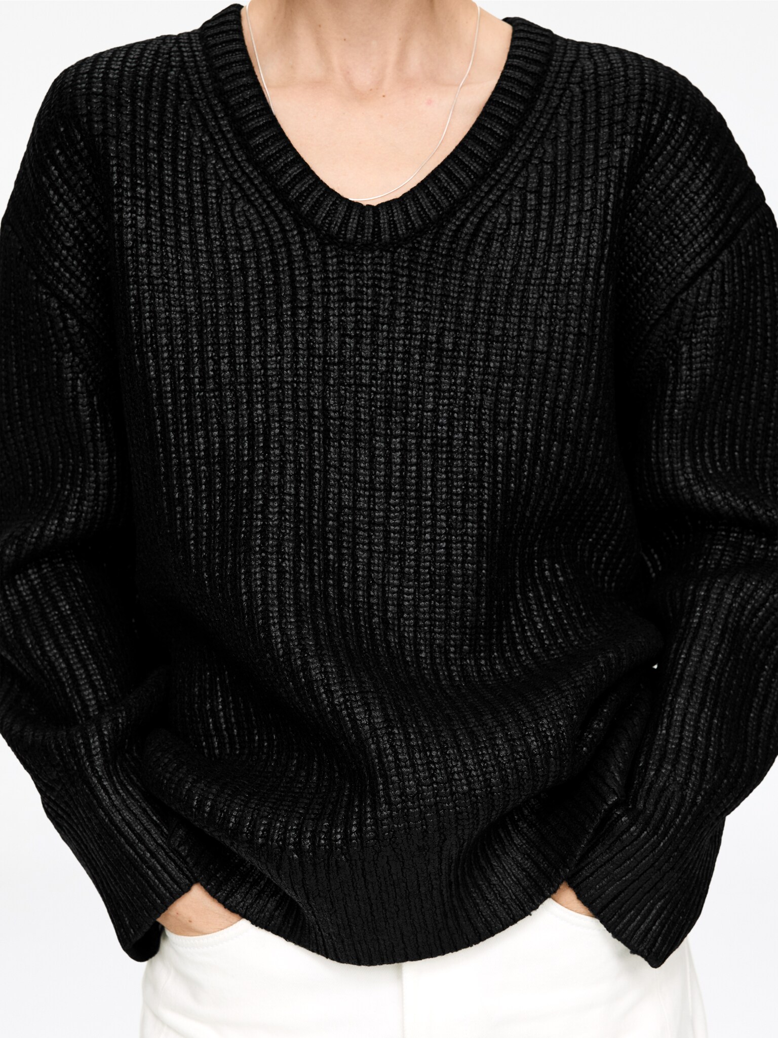 Coated Wool Jumper - Black - 5