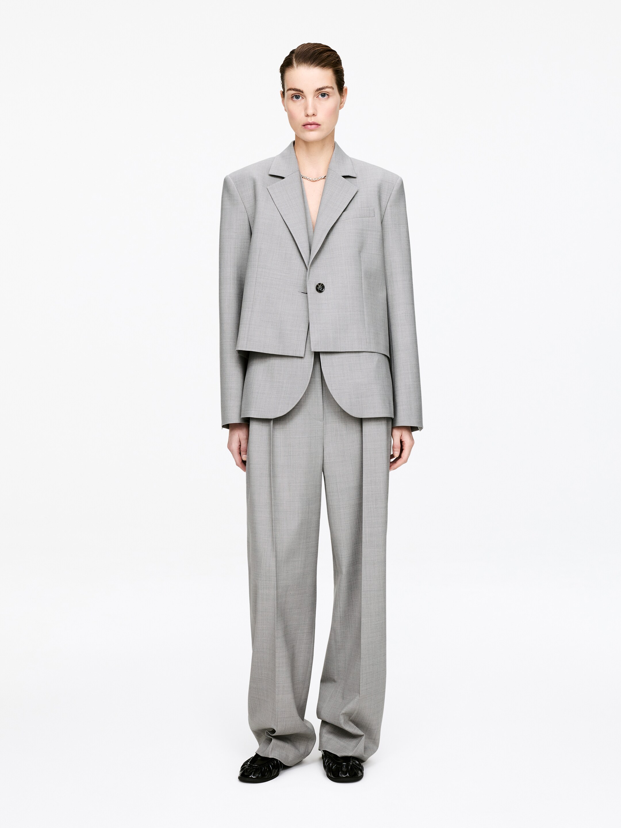 Ver imagen más grande: Blazer cropped - Gris - MUJER | H&M ES 1