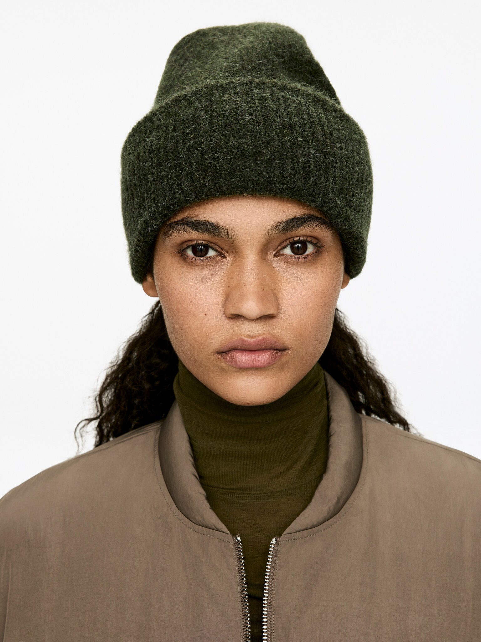 Beanie aus Alpaka- und Merinowolle - Grün/Beige/Rot/Schwarz/Rot/Lila/Dunkelgrau/Dunkelblau - 3