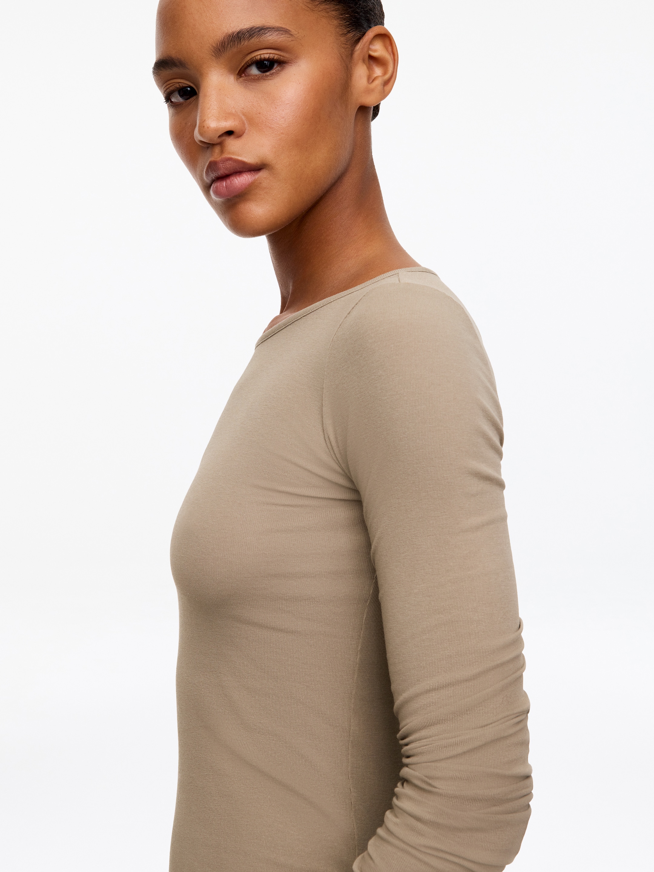 Top de manga larga de canalé transparente - Beige - Corte ajustado - women - StillMedia/Lookbook - 5