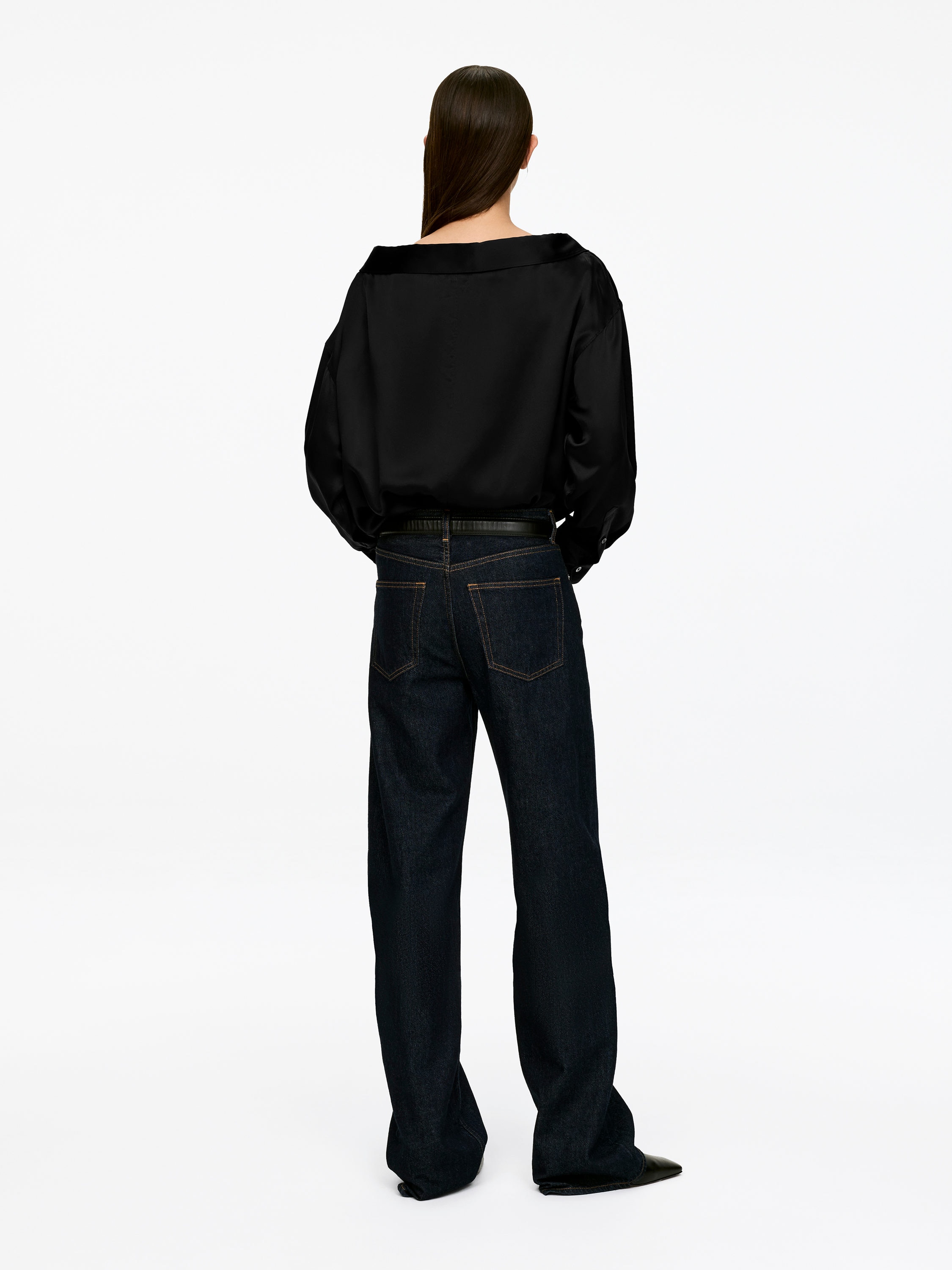 Open-Neck Shirt - Black - Loose fit - Women - StillMedia/Lookbook - 4