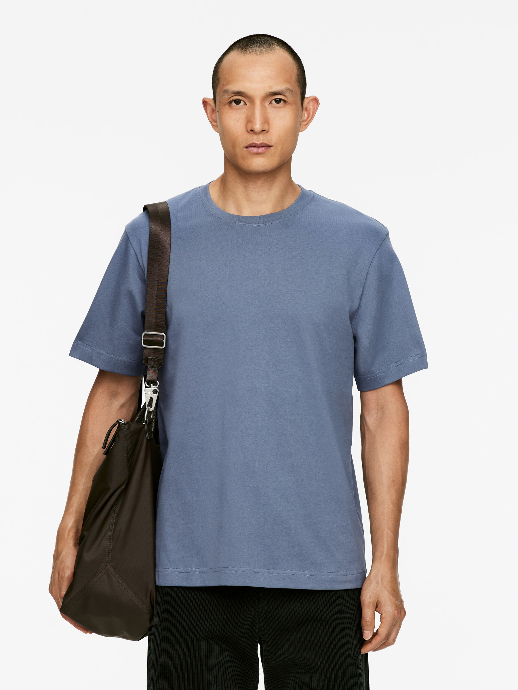 220 GSM Relaxed T-Shirt - Dusty Blue - Regular fit - Men - StillMedia/Lookbook - 8