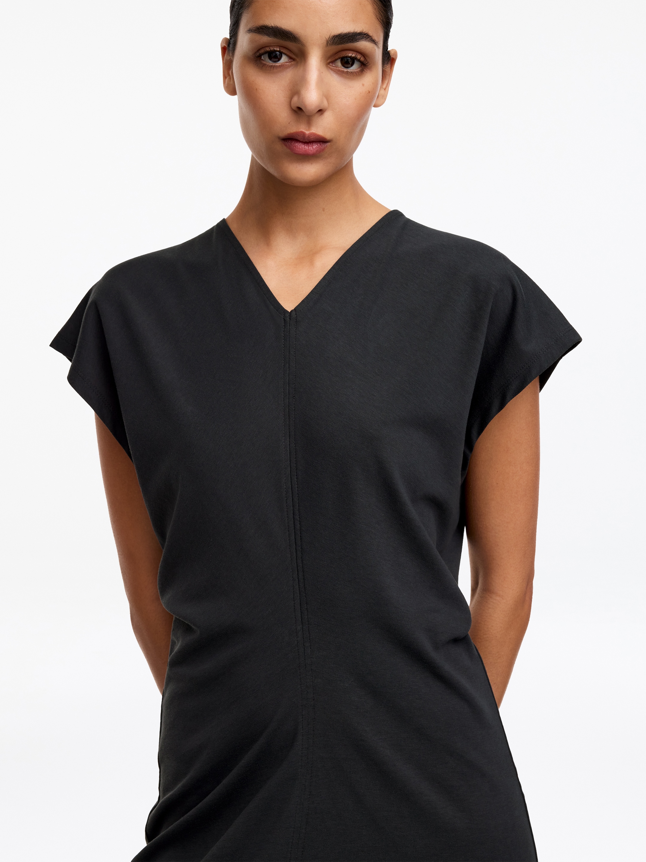 Robe mi-longue drapée - Noir - Regular fit - Femme - StillMedia/Lookbook - 4