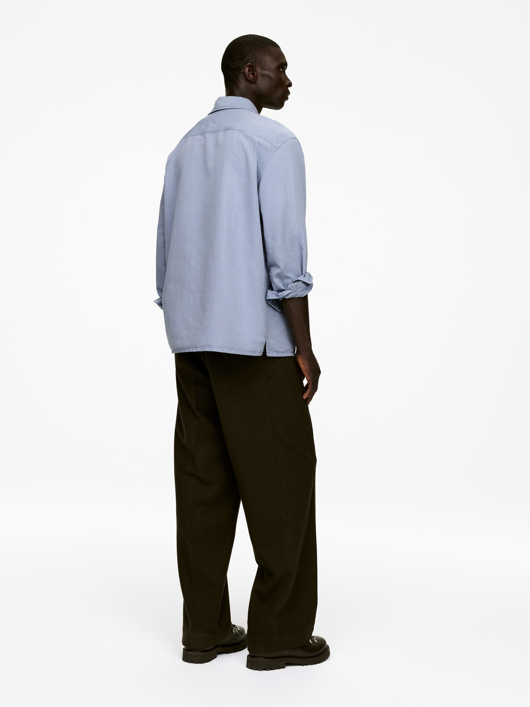 Cotton Linen Overshirt - Dusty Blue - Loose fit - Men - StillMedia/Lookbook - 3