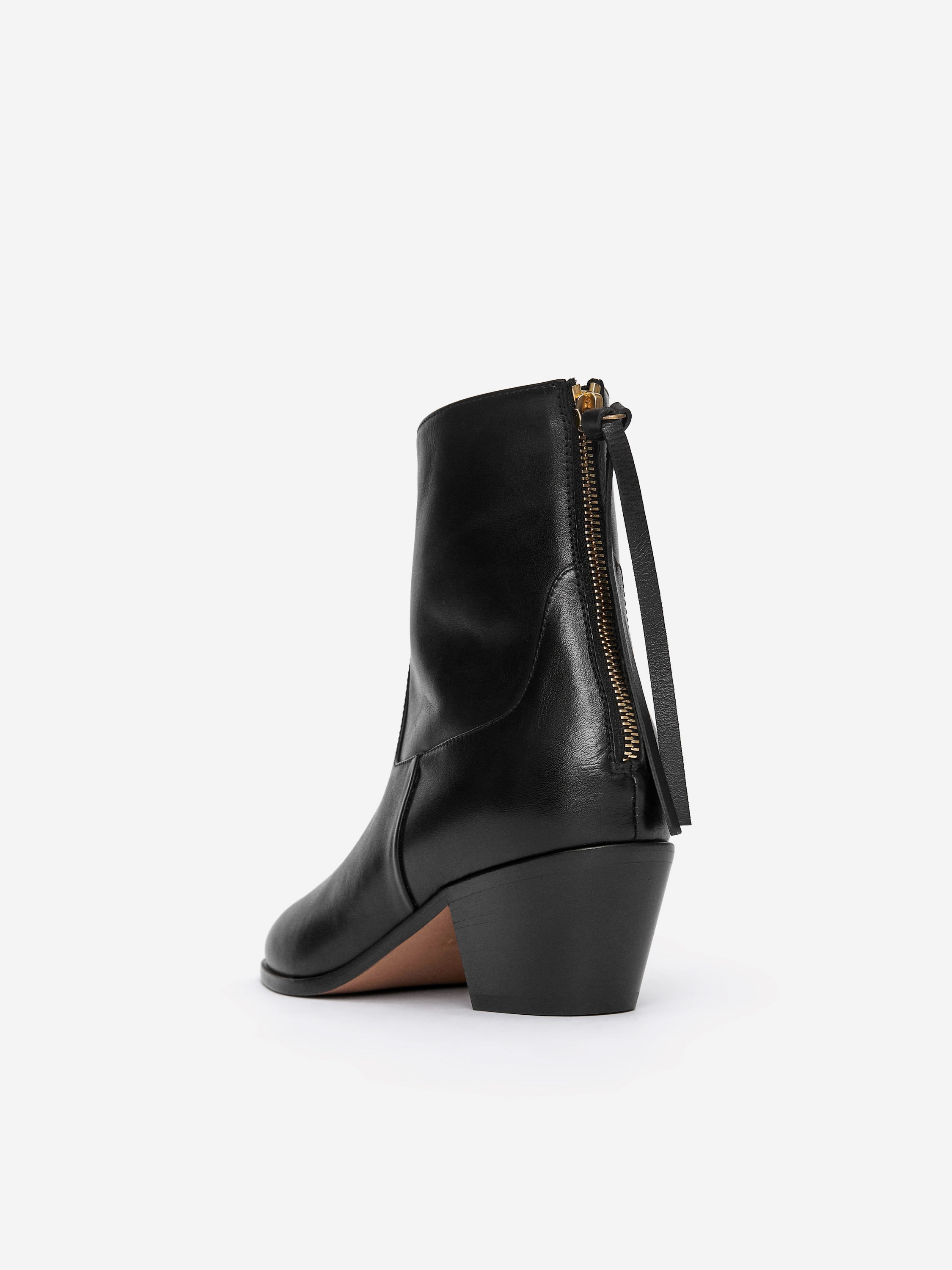 Leather Ankle Boots - Black - Women - StillMedia/DescriptiveStillLife - 1