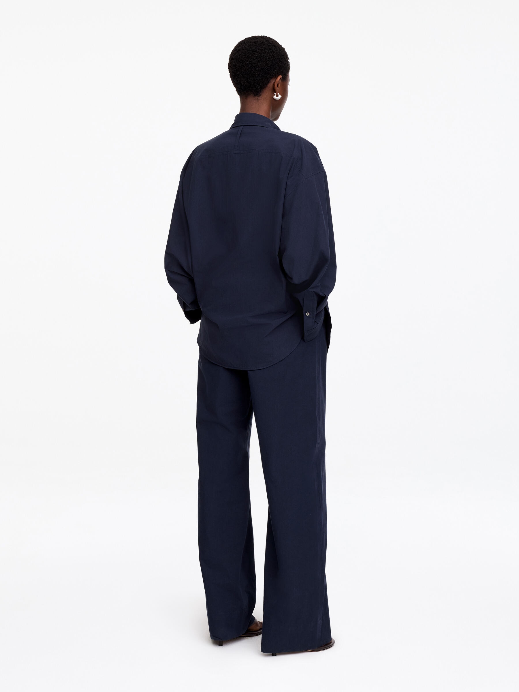 Chemise utilitaire en coton - Bleu foncé - Loose fit - Femme - StillMedia/Lookbook - 4