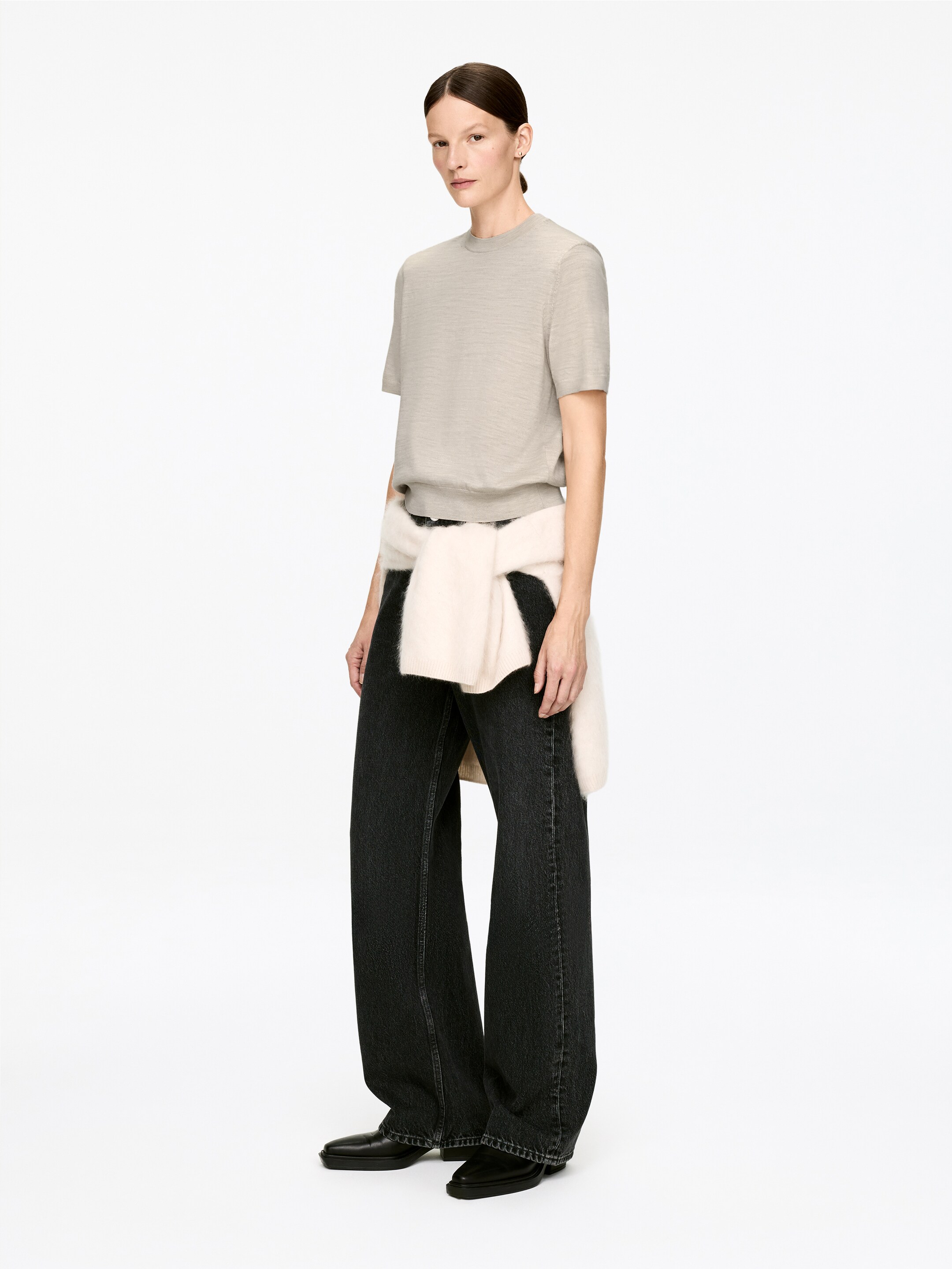 Visualizza immagine più grande: T-shirt in lana merino lavorata a maglia - Beige chiaro - DONNA | H&M IT 2
