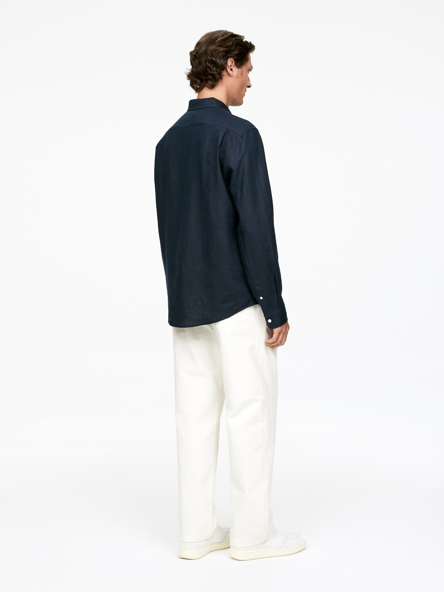 Chemise en lin de coupe classique - Bleu foncé/Beige/Bleu/Blanc/Vert foncé/Vert poudré/Blanc cassé/Marron - 4