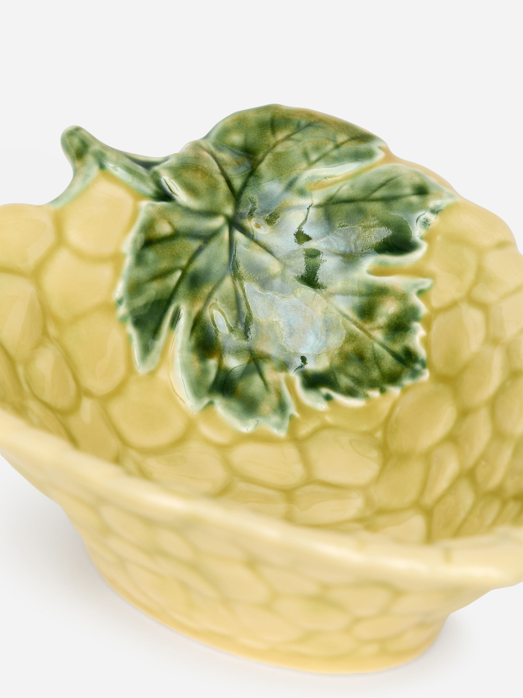 Bordallo Pinheiro Grape Bowl 16 cm - Green - Homeware - StillMedia/DescriptiveDetail - 1