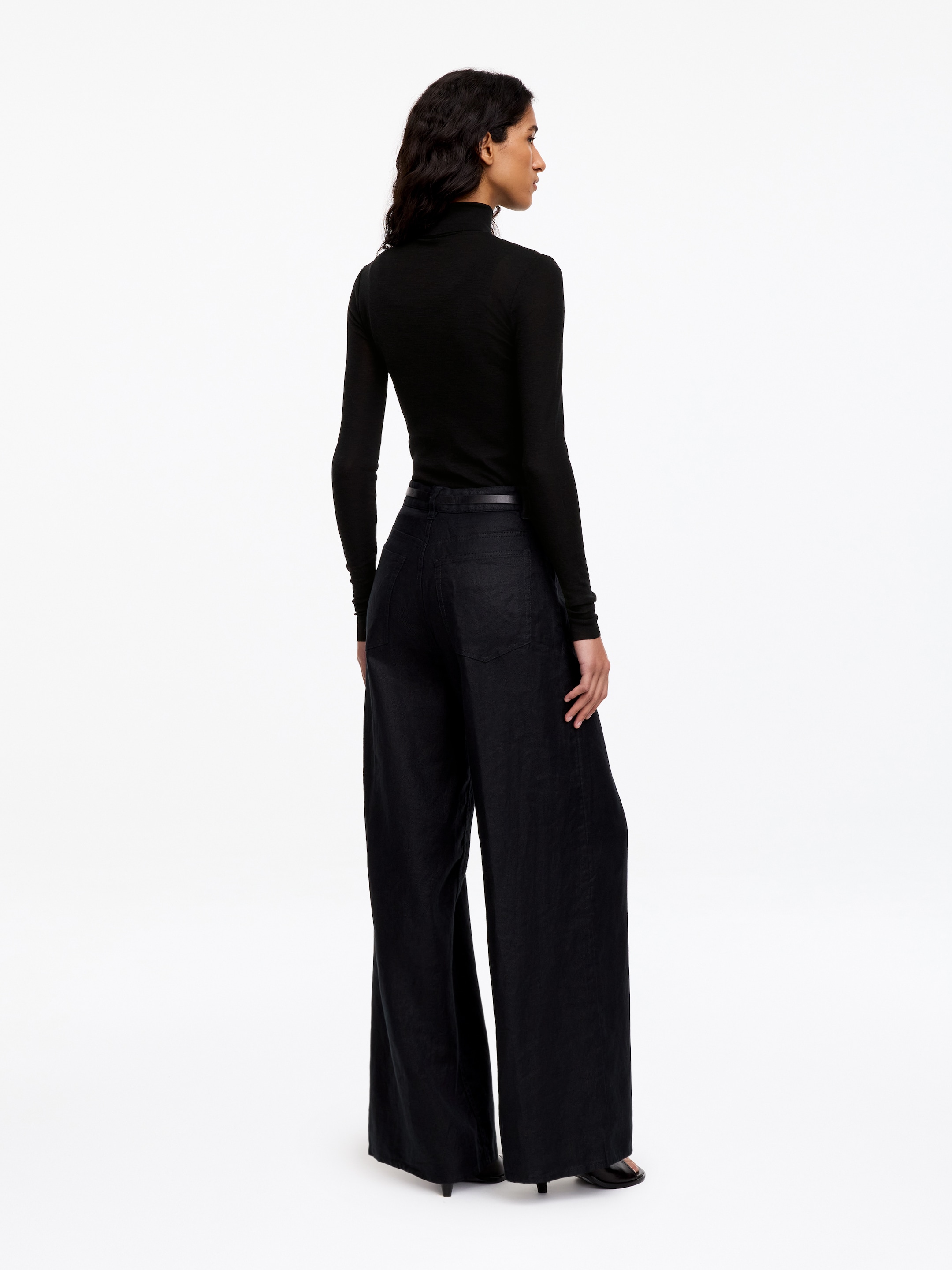 Haut en laine à col roulé - Noir - Slim fit - Femme - StillMedia/Lookbook - 20