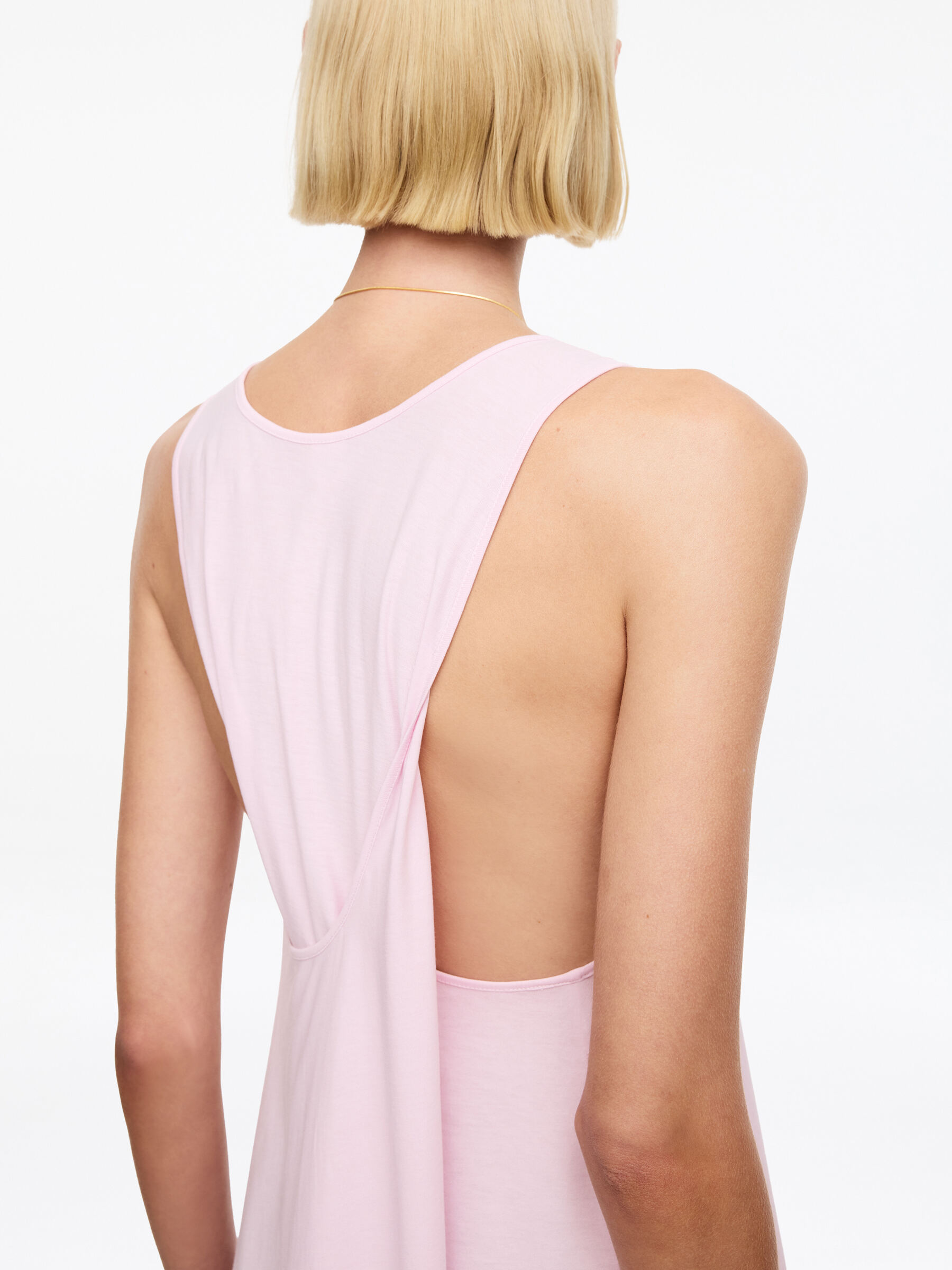 Twisted Back Maxi Dress - Pink - Regular fit - Women - StillMedia/Lookbook - 2