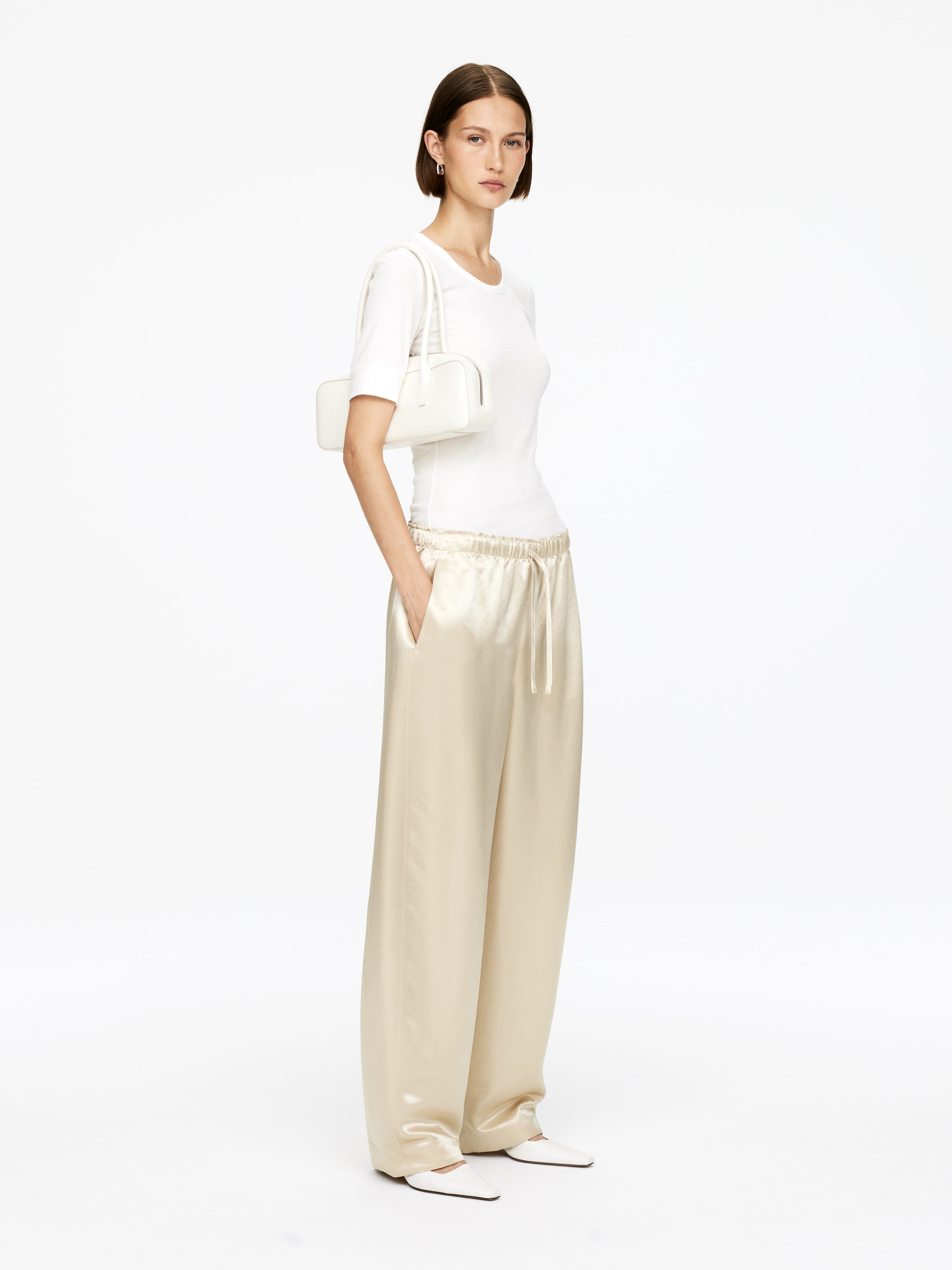 Drawstring Satin Trousers - Light Beige - Relaxed fit - Women - StillMedia/Lookbook - 6