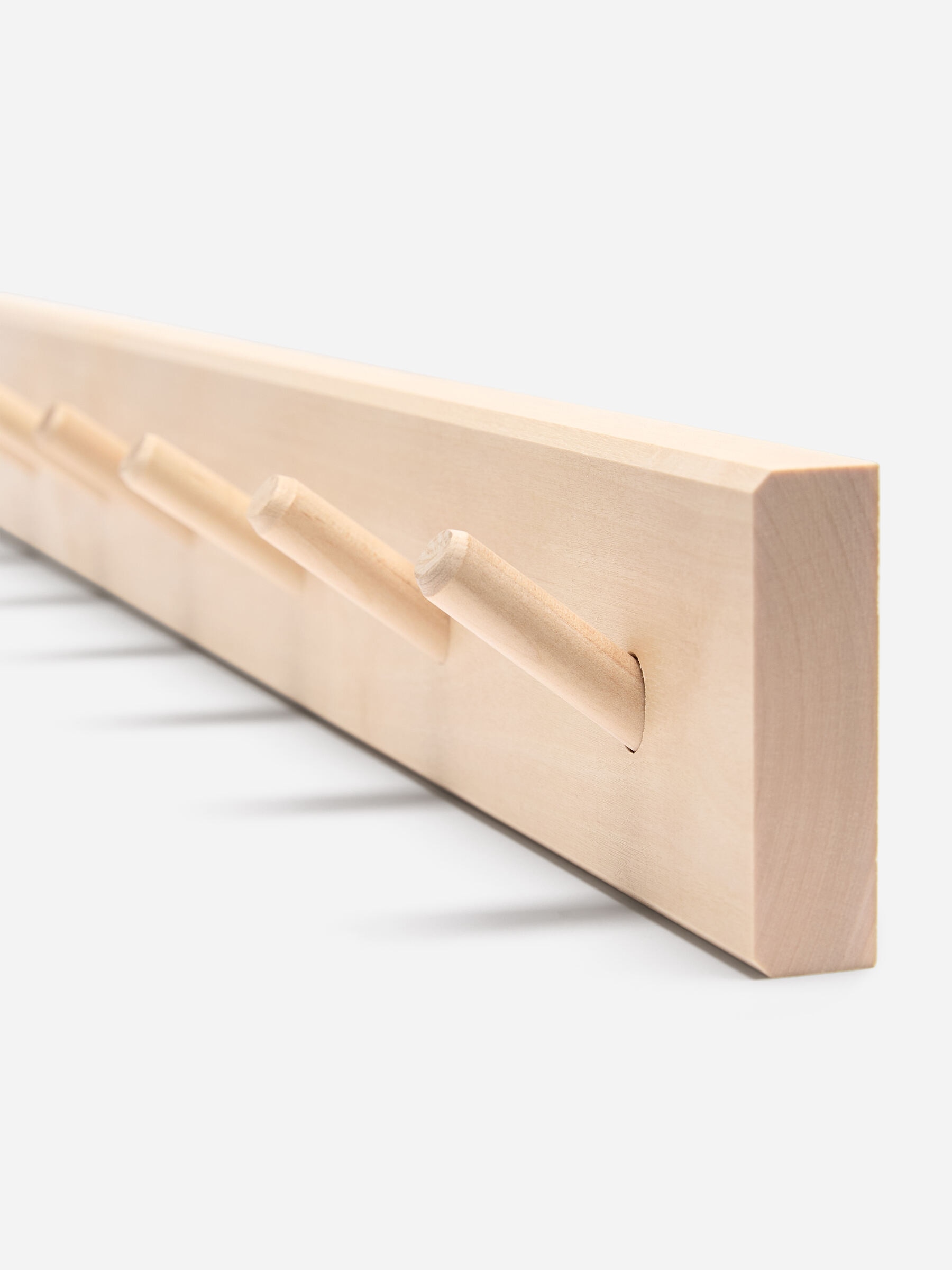 Iris Hantverk 7-Hook Rack - Birch - Homeware - StillMedia/DescriptiveDetail - 2