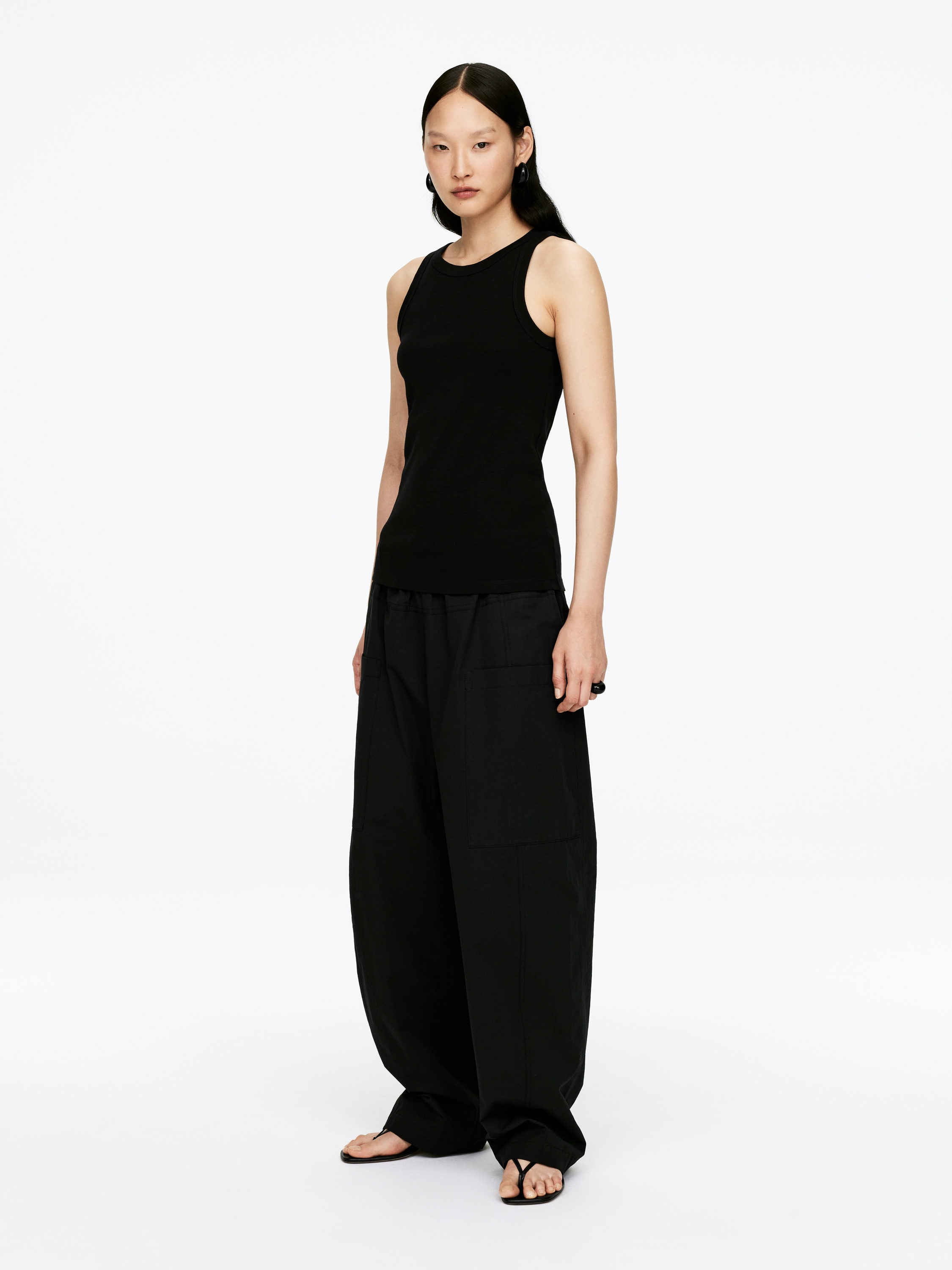 Rib Tank Top - Black - Slim fit - Women - StillMedia/Lookbook - 34