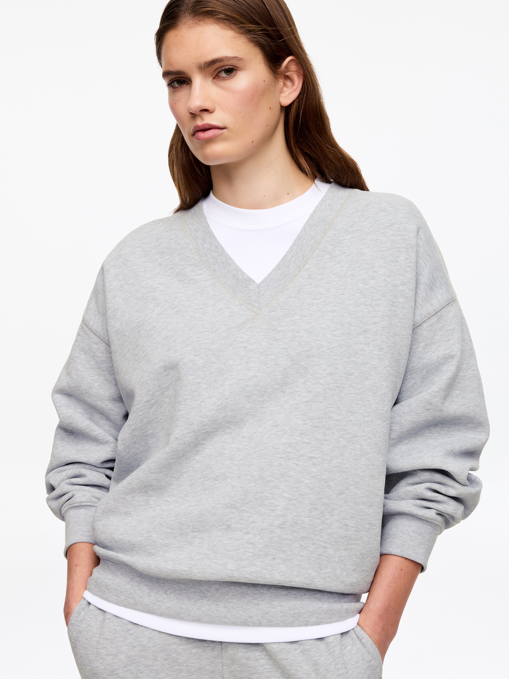 Bluza z dekoltem w szpic - Szary melanż - Luźny fason - Women - StillMedia/Lookbook - 3