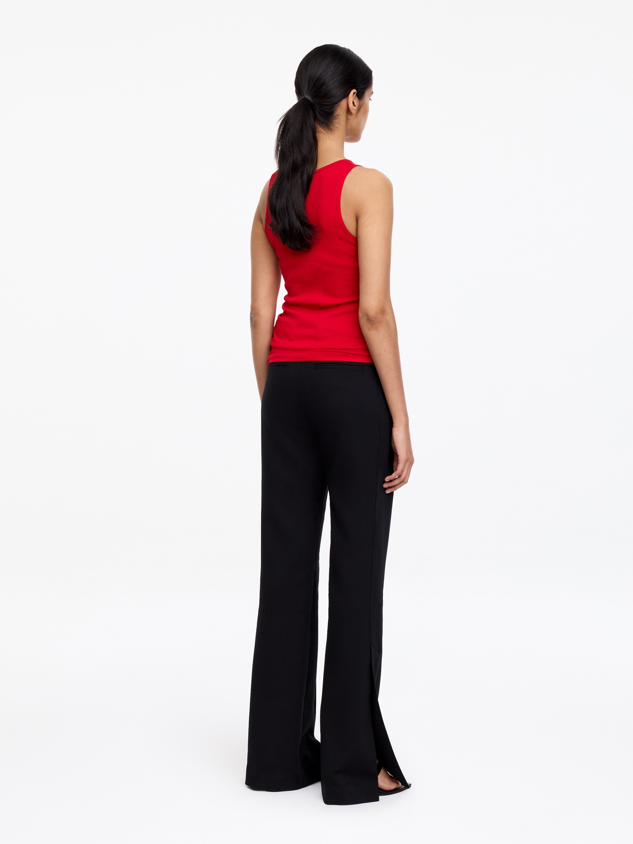 Ribbed Tank Top - Red - Slim fit - Women - StillMedia/Lookbook - 3