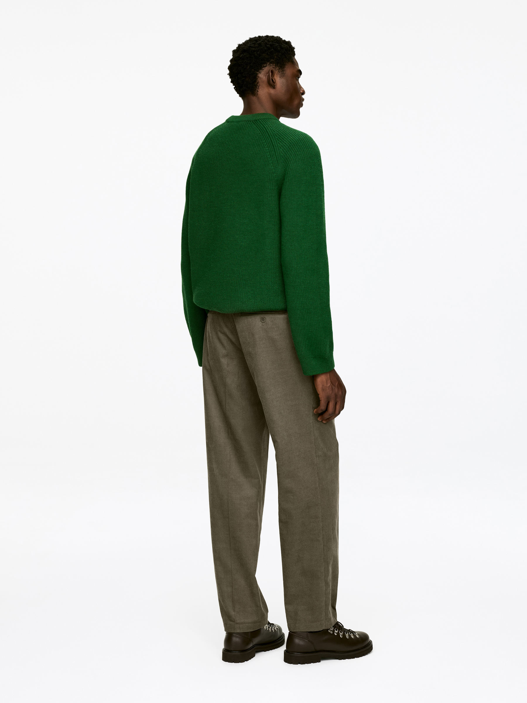 Relaxed Corduroy Trousers - Green - Loose fit - Men - StillMedia/Lookbook - 3