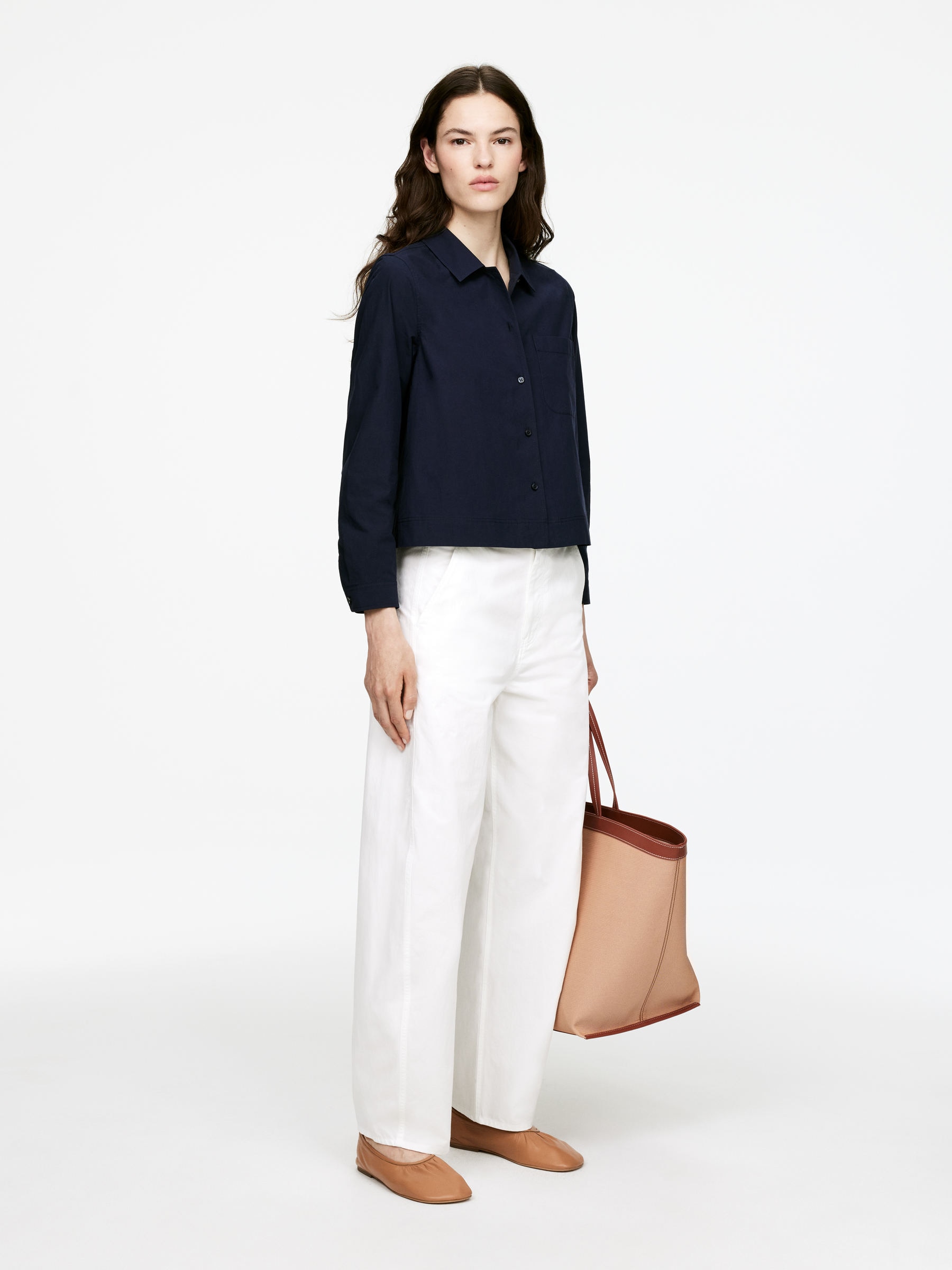Cropped Poplin Shirt - Dark Blue - Regular fit - Women - StillMedia/Lookbook - 3