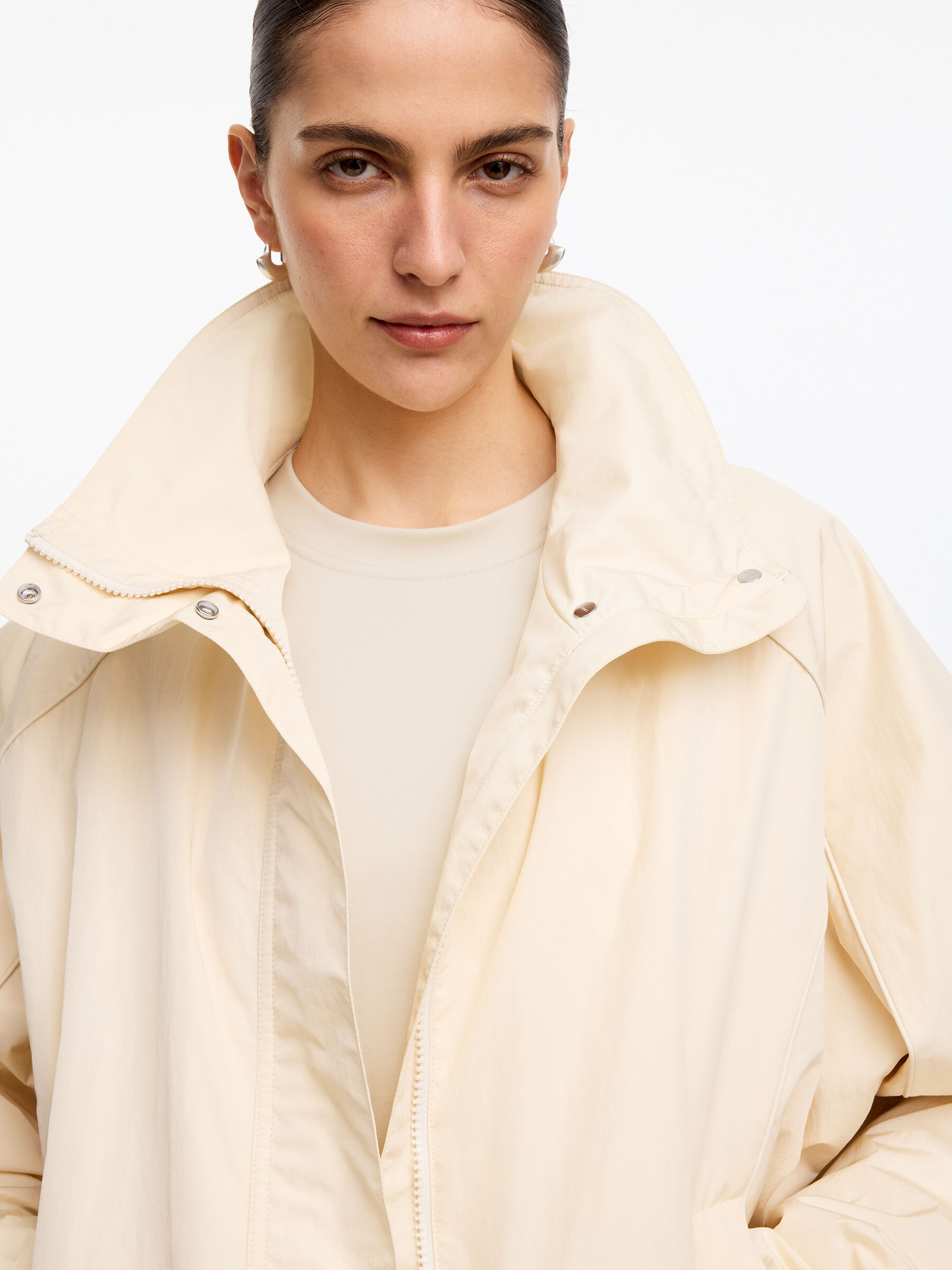 PEARL Heavyweight T-Shirt - Light Beige - Regular fit - Women - StillMedia/Lookbook - 9