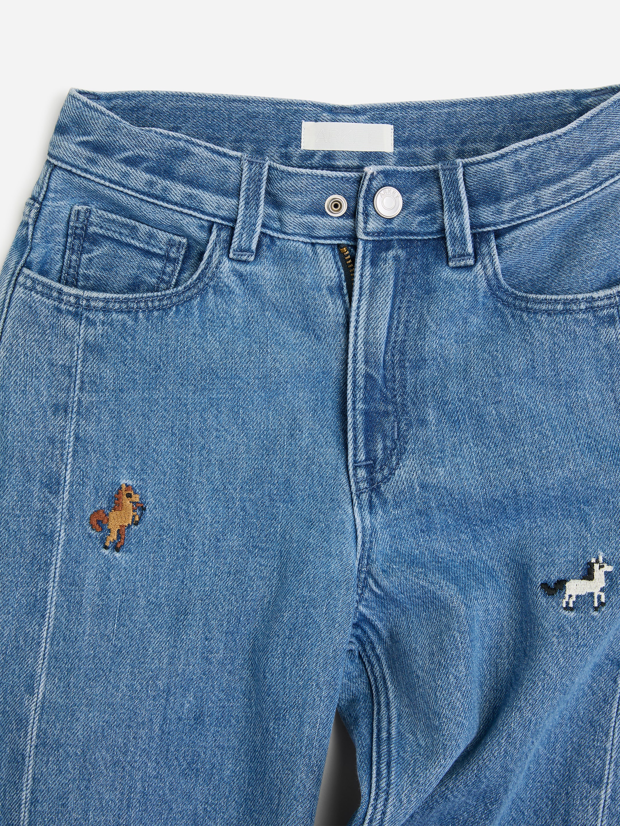 Embroidered Barrel Jeans - Blue/Horses - Regular fit - children - StillMedia/DescriptiveDetail - 3
