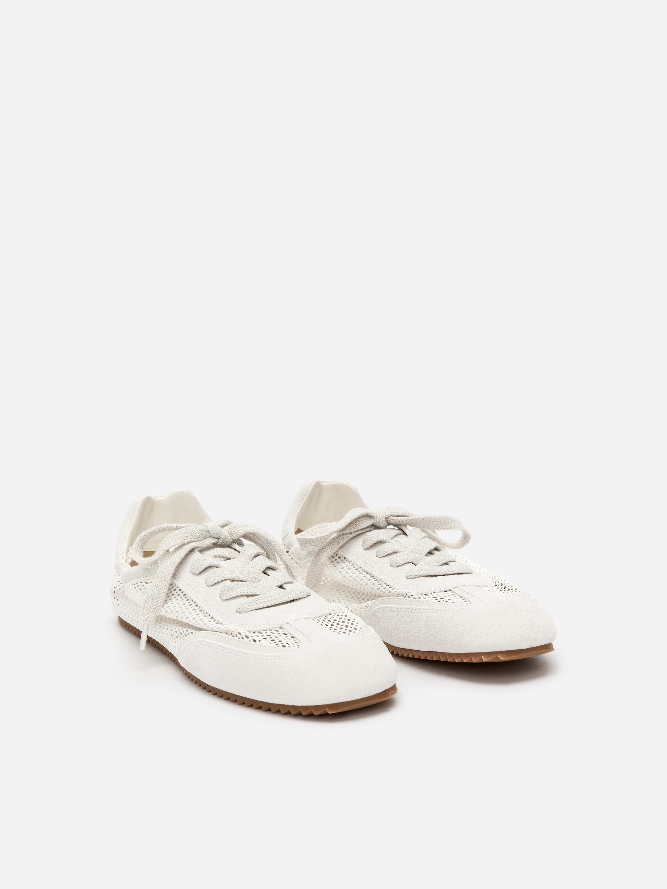 Suede Mesh Trainers - White - Women - StillMedia/DescriptiveStillLife - 2