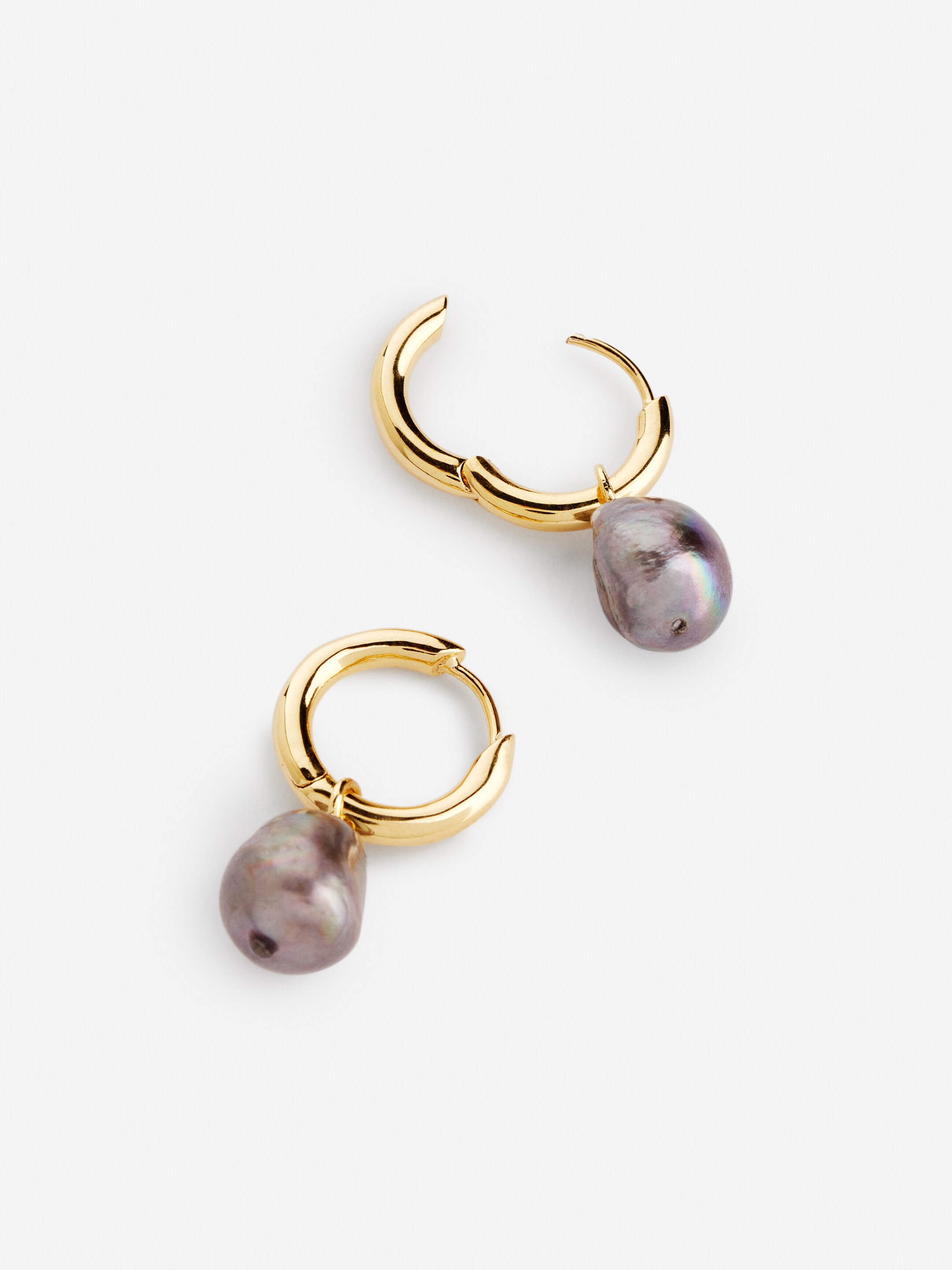 Freshwater Pearl Earrings - Dark Pearl/Gold - Women - StillMedia/DescriptiveDetail - 1