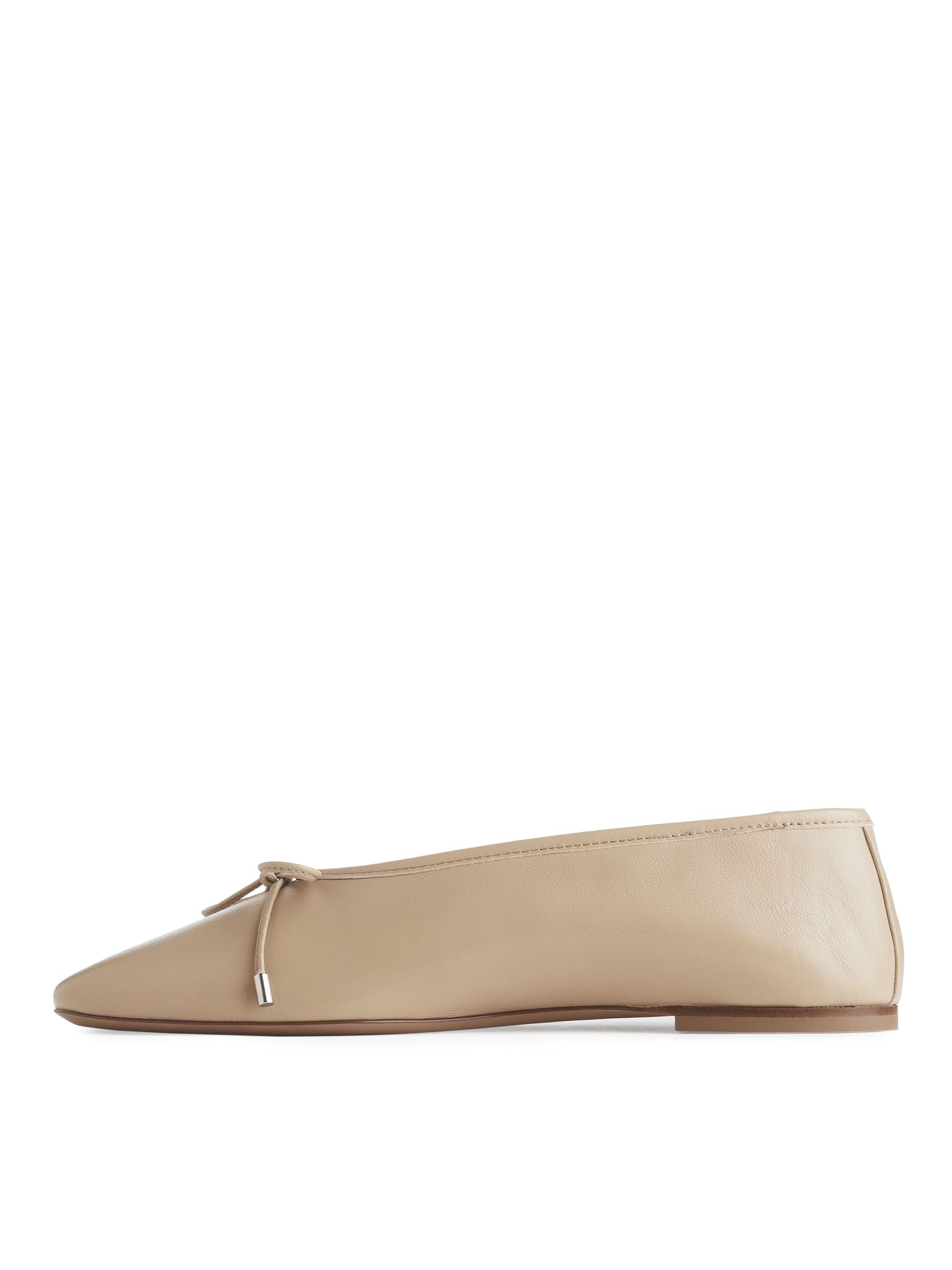 Leather Ballet Flat - Beige - Women - StillMedia/DescriptiveStillLife - 4
