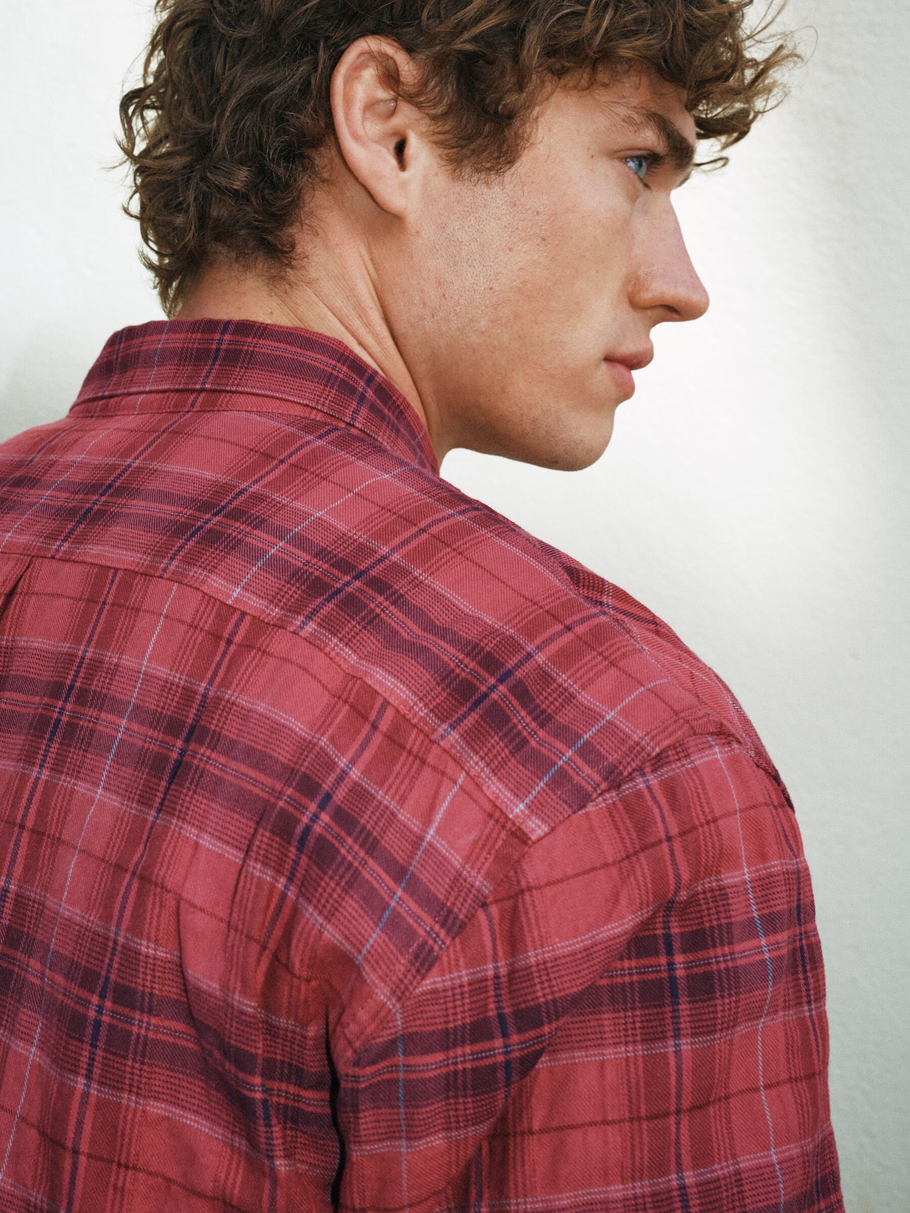 Camisa de franela de corte regular - Rosa oscuro/burdeos - Corte estándar - Men - StillMedia/Environmental - 1